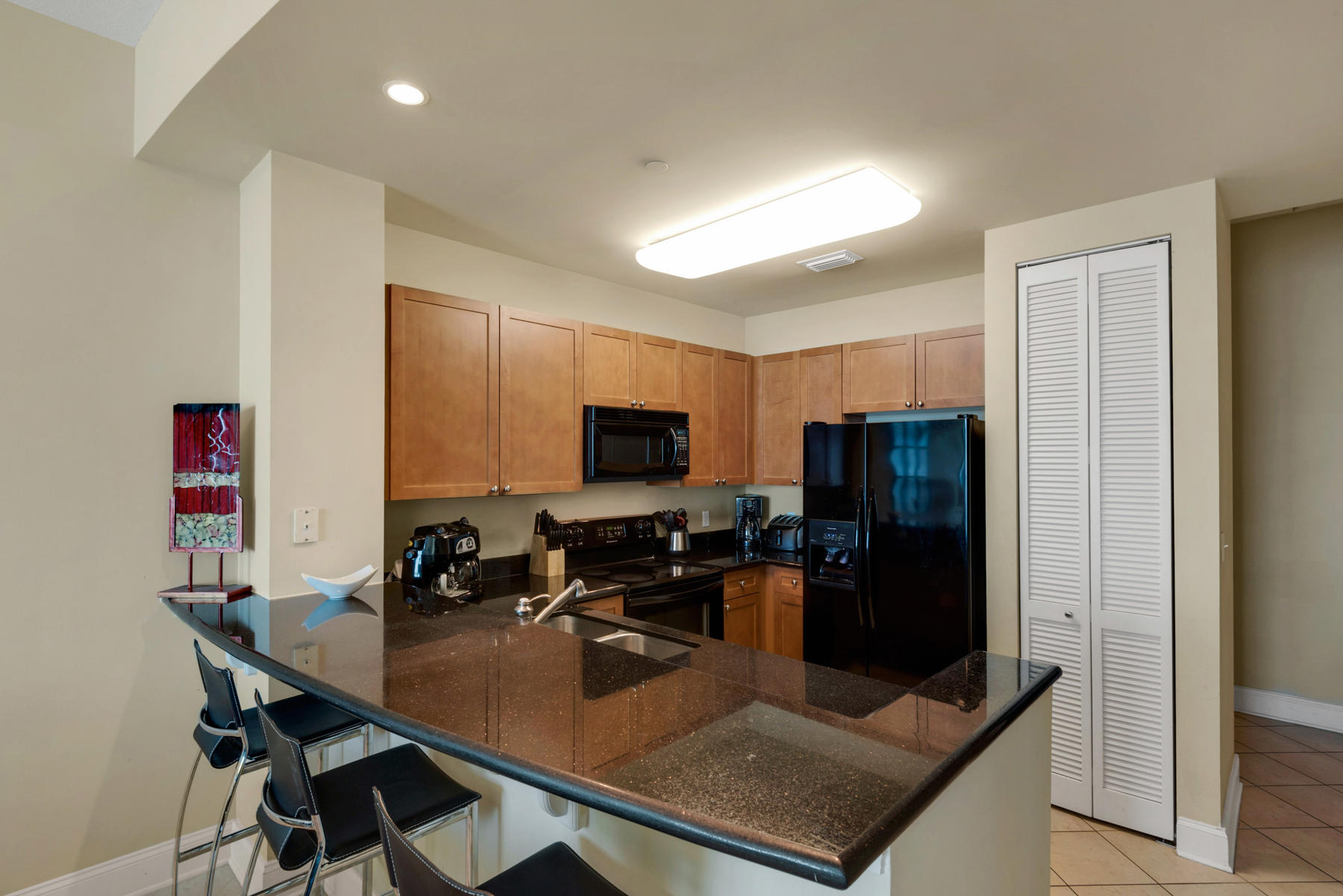 AQUA BEACHSIDE RESORT - Residential