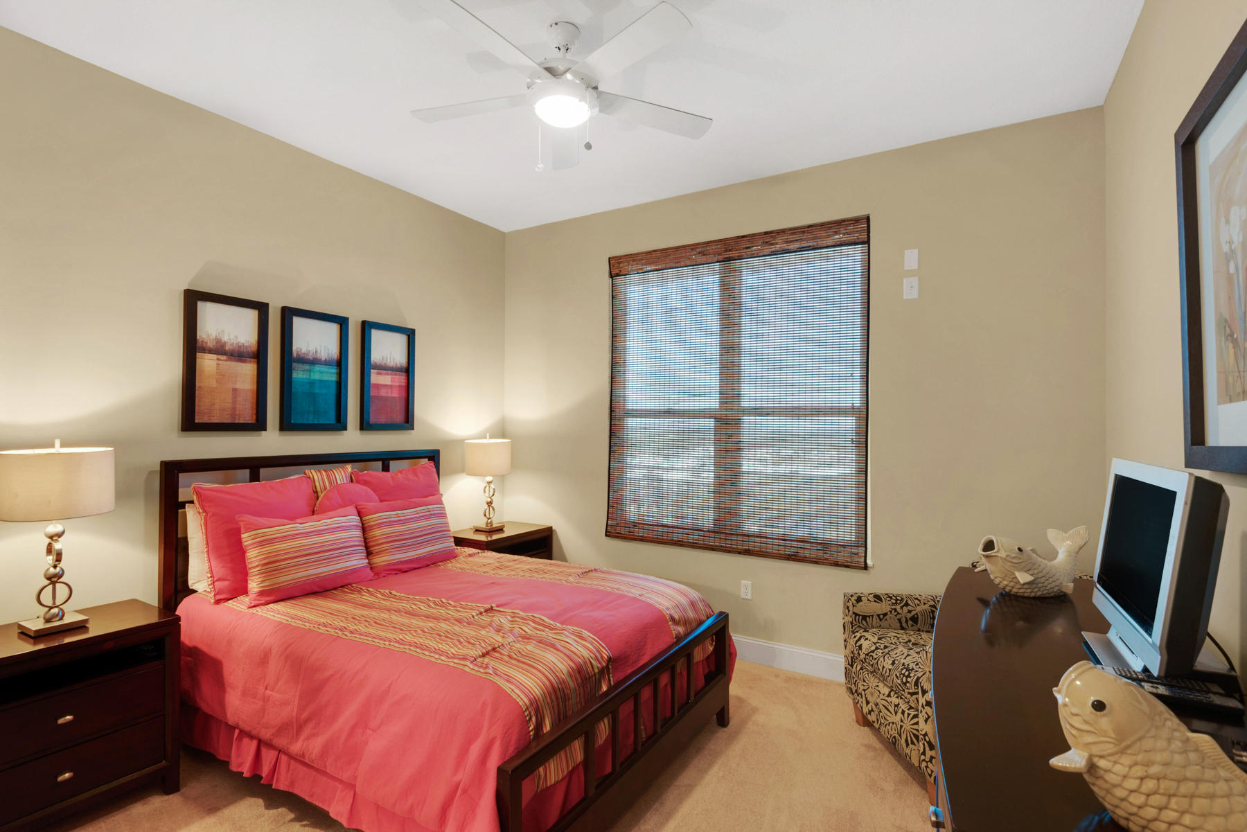 AQUA BEACHSIDE RESORT - Residential