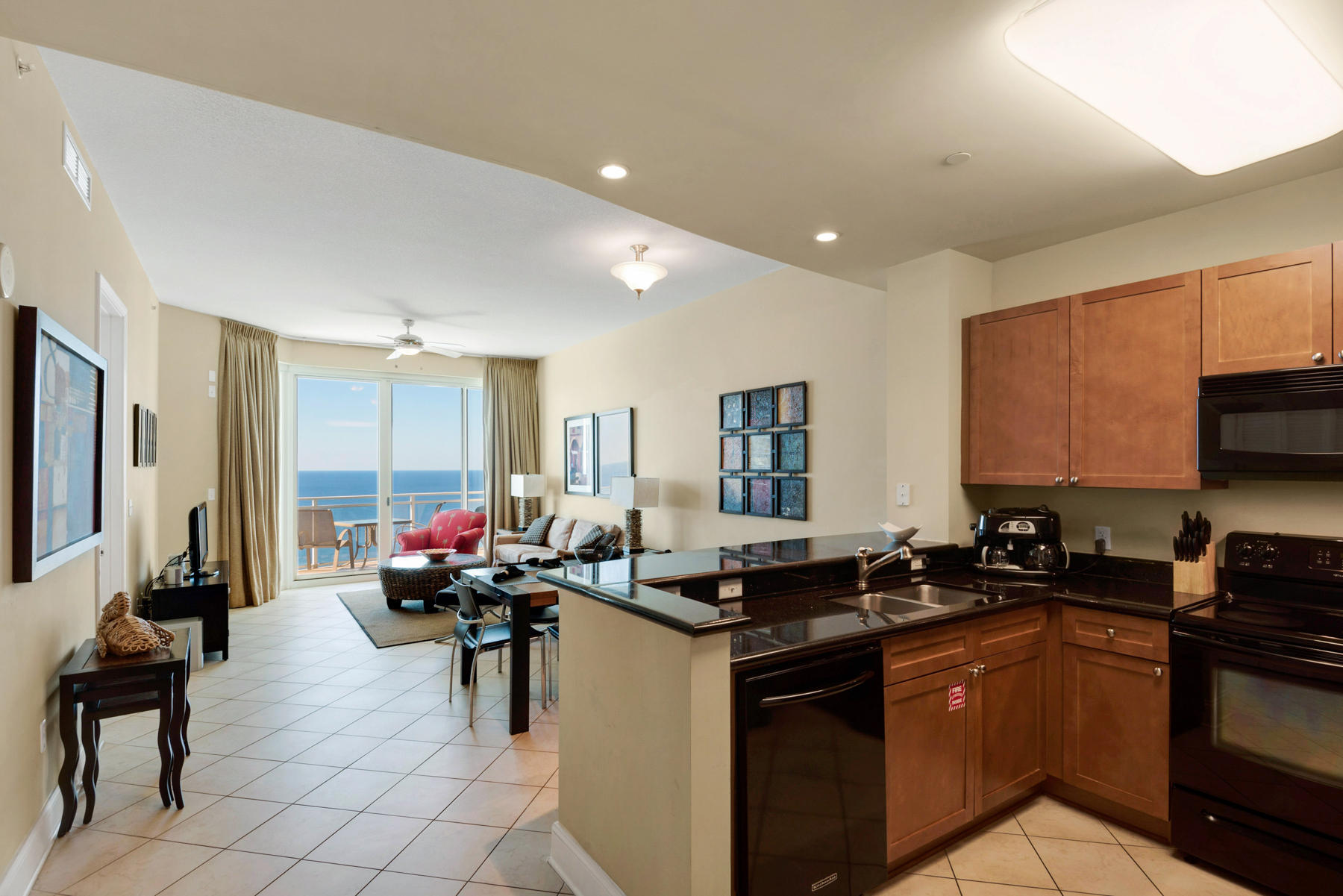 AQUA BEACHSIDE RESORT - Residential