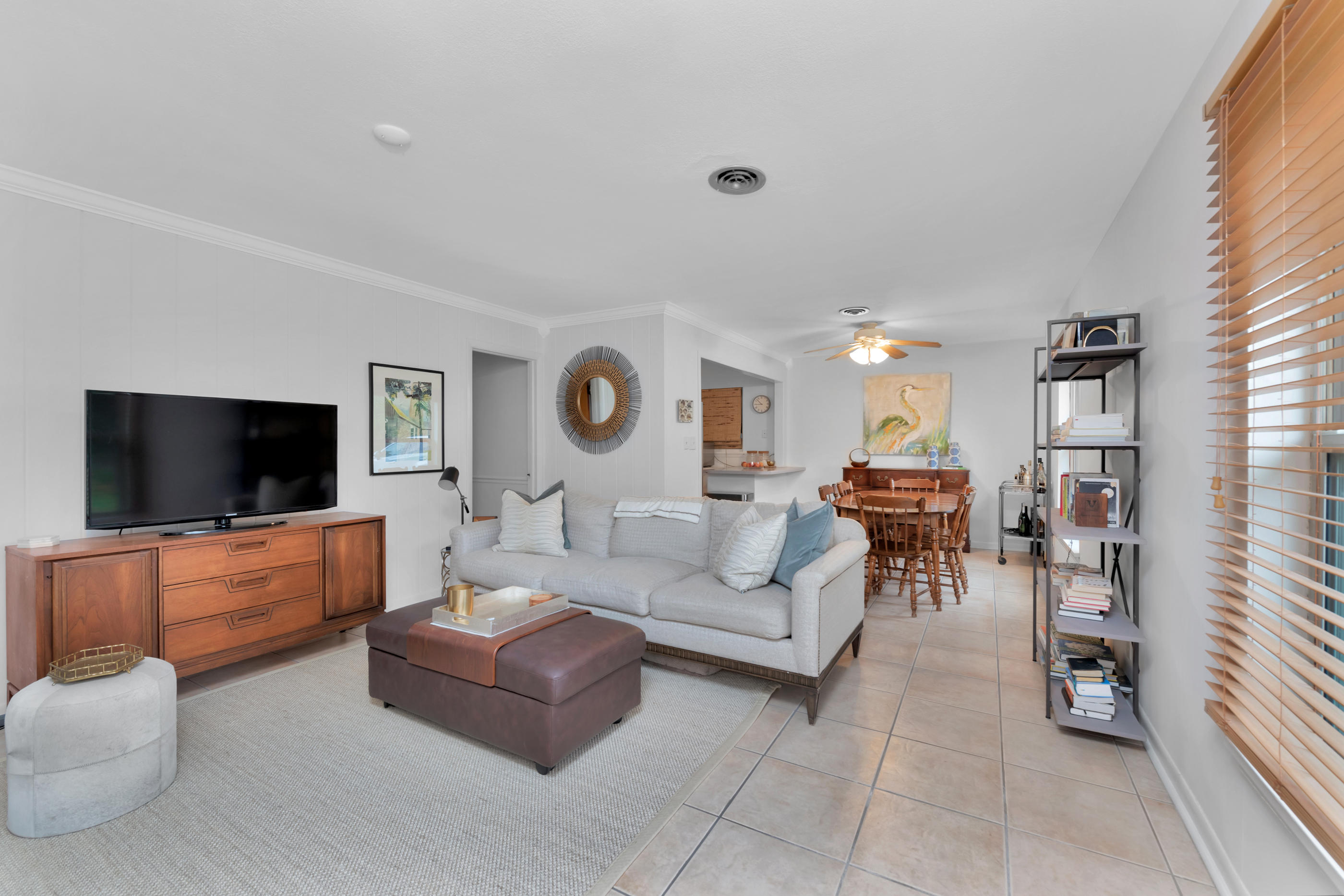 4 Bedrooms / 2 Baths + Bonus Room!!! Convenient to Eglin, Duke Field, & Hurlburt Field! Spectacular location in a great neighborhood, located Approx 6 blocks from Garniers Beach Waterfront Park!Metal Roof, Stainless Appliances, HVAC Dec 2018, 2018 Flat Top Stove, Wiring updated 2018, 2016 Refrigerator,2016 Gas Hot Water Heater, Indoor Laundry room! Large Covered Patio / Workshop, Large fenced back yard with Access through Back Double Gates, including shed/ additional workshop area, Yard features herb garden & fig trees, Garniers Beach Waterfront Park has 240 feet of Bayfront Beach for Swimming / Boat Ramp, Playground,Picnic Area, Restrooms.