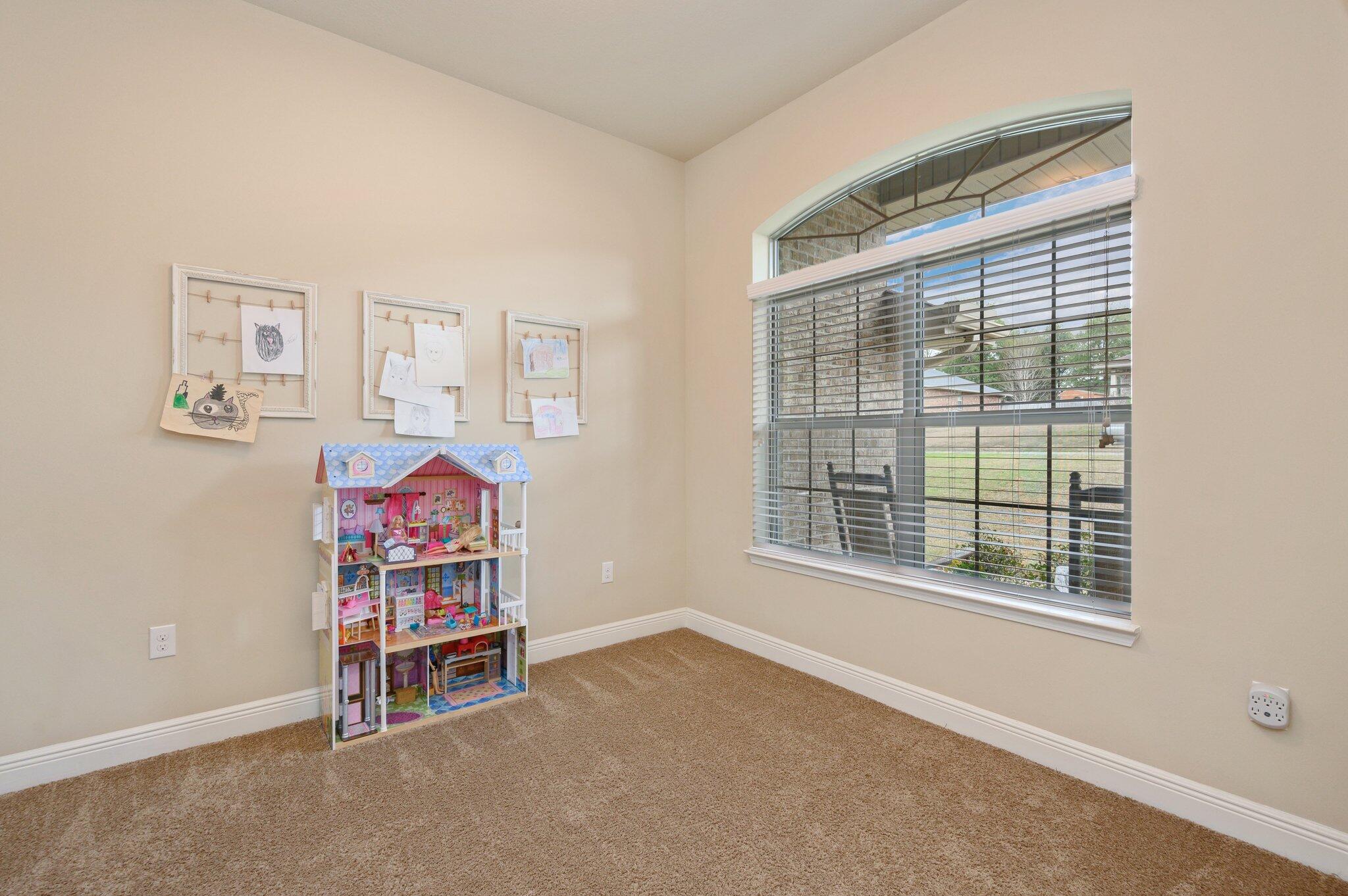 SILVER CREEK ESTATES - Residential