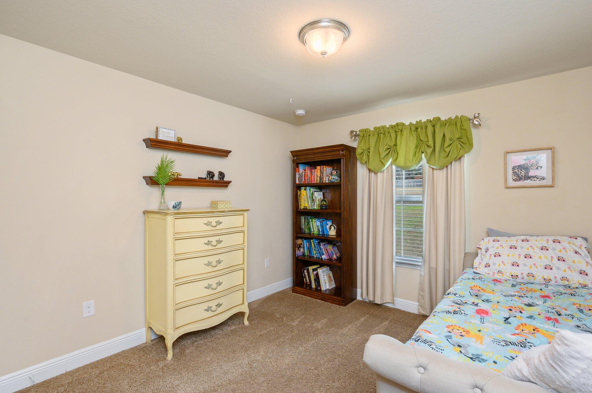 SILVER CREEK ESTATES - Residential