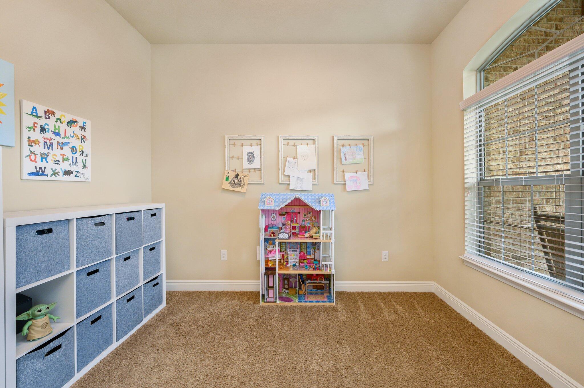 SILVER CREEK ESTATES - Residential