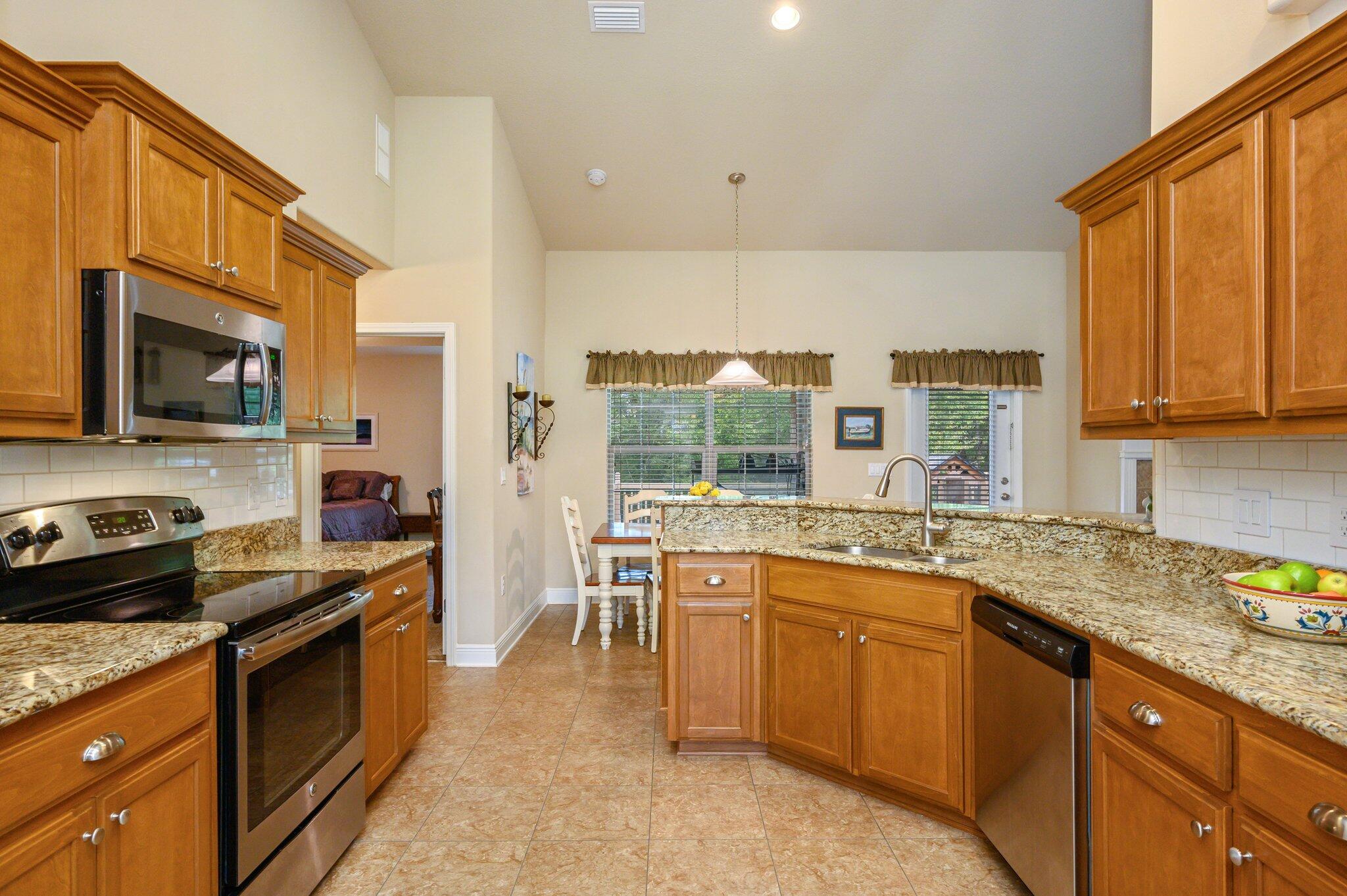 SILVER CREEK ESTATES - Residential