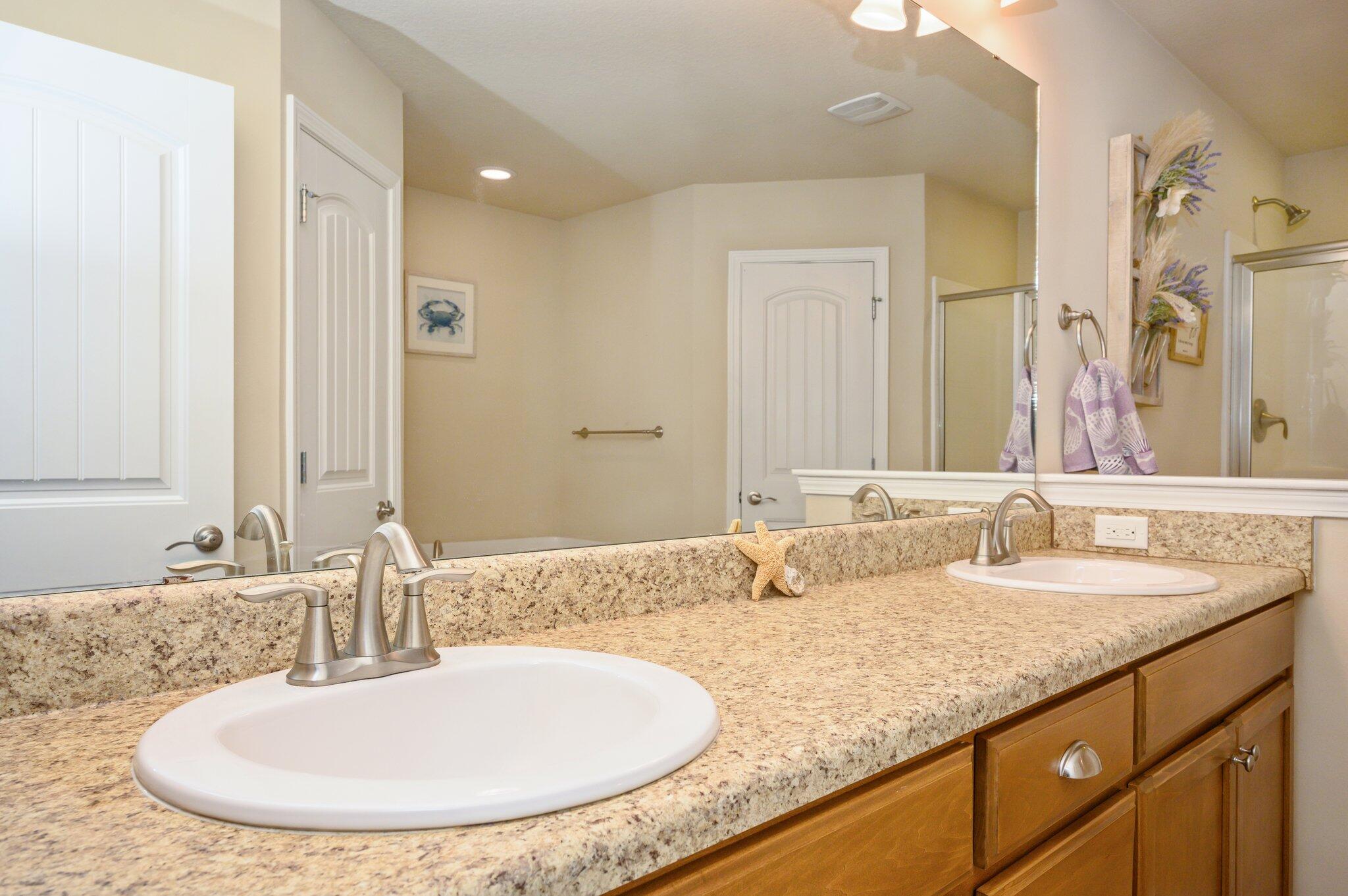 SILVER CREEK ESTATES - Residential