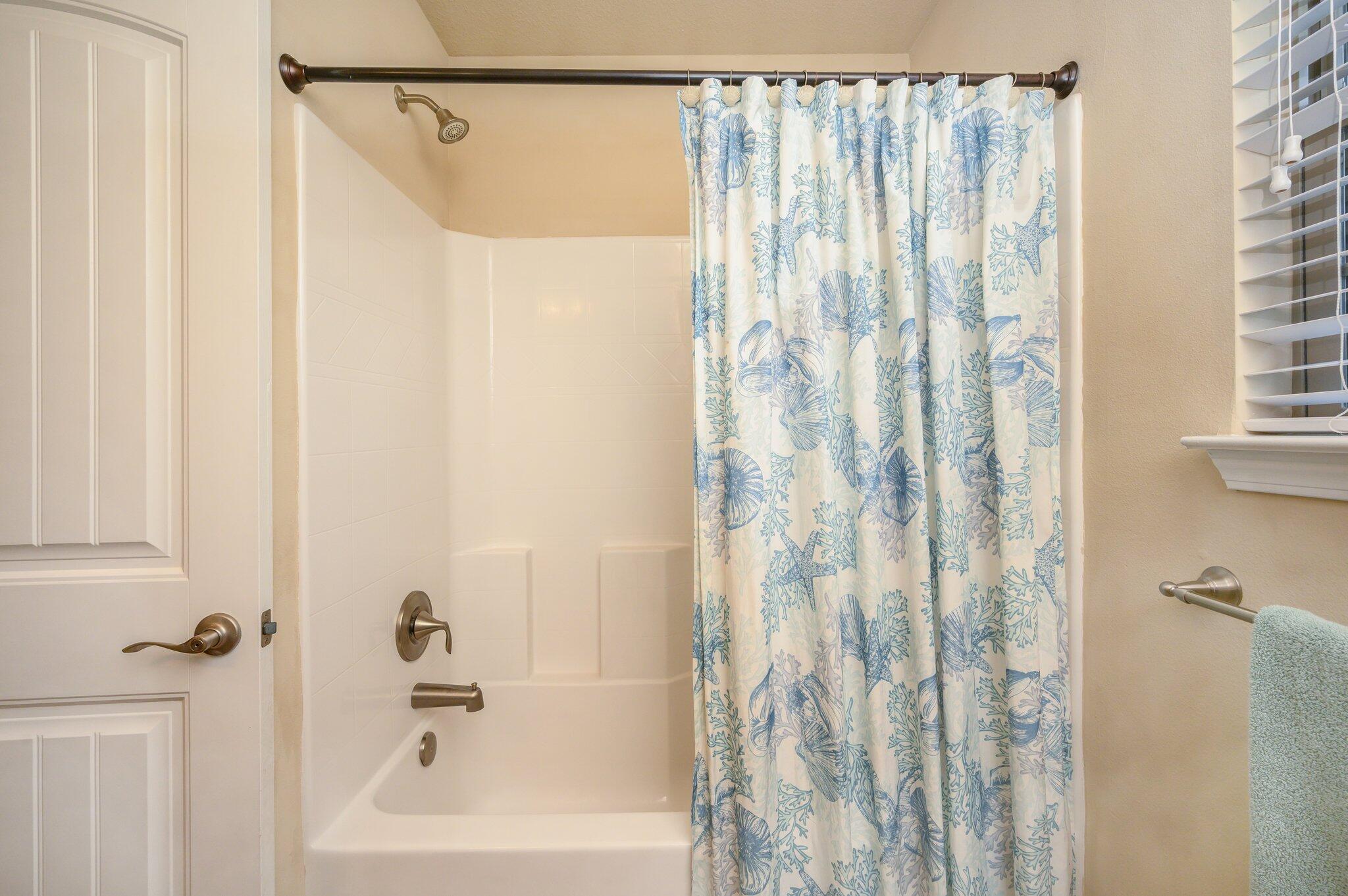 SILVER CREEK ESTATES - Residential