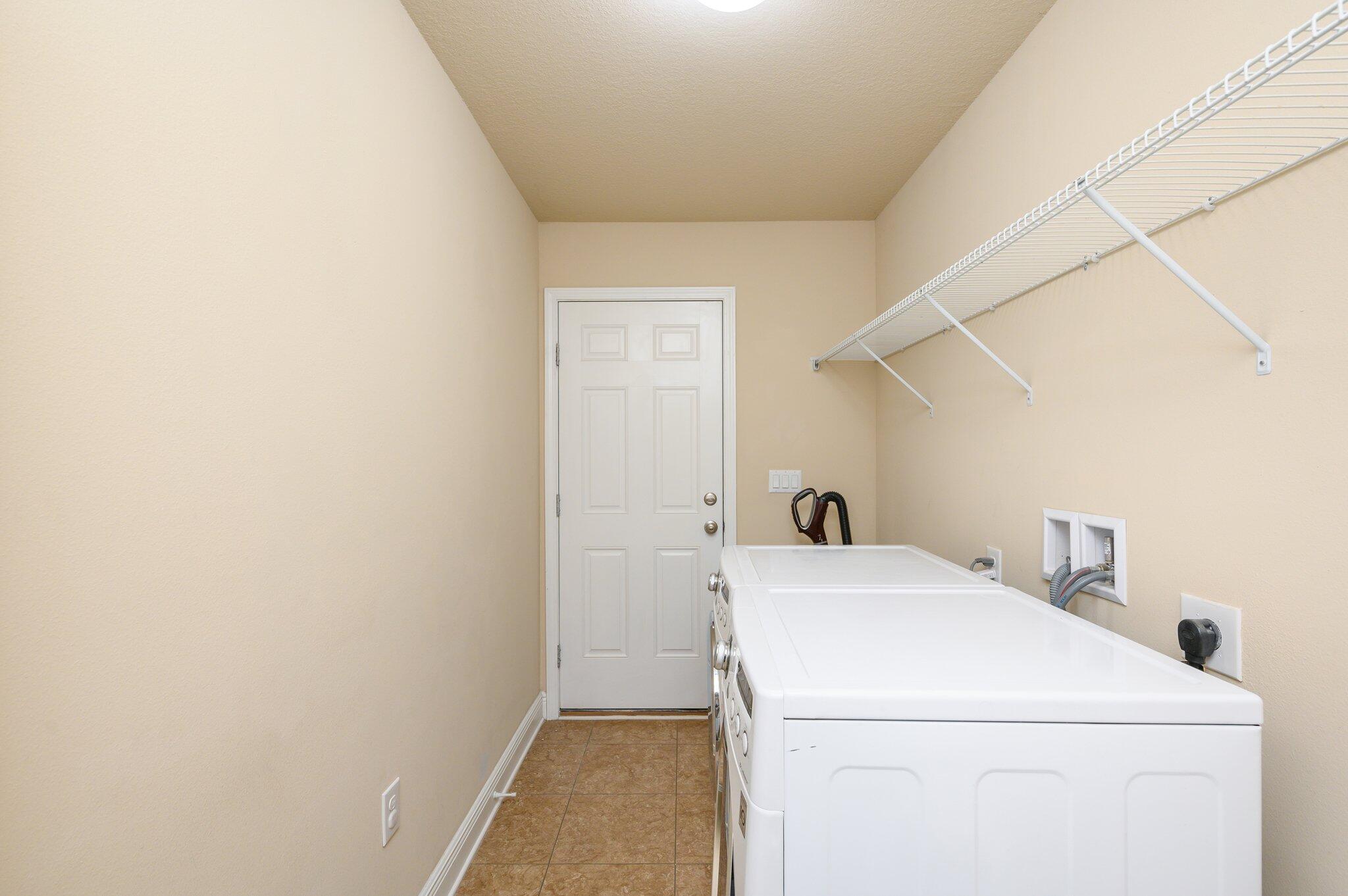 SILVER CREEK ESTATES - Residential