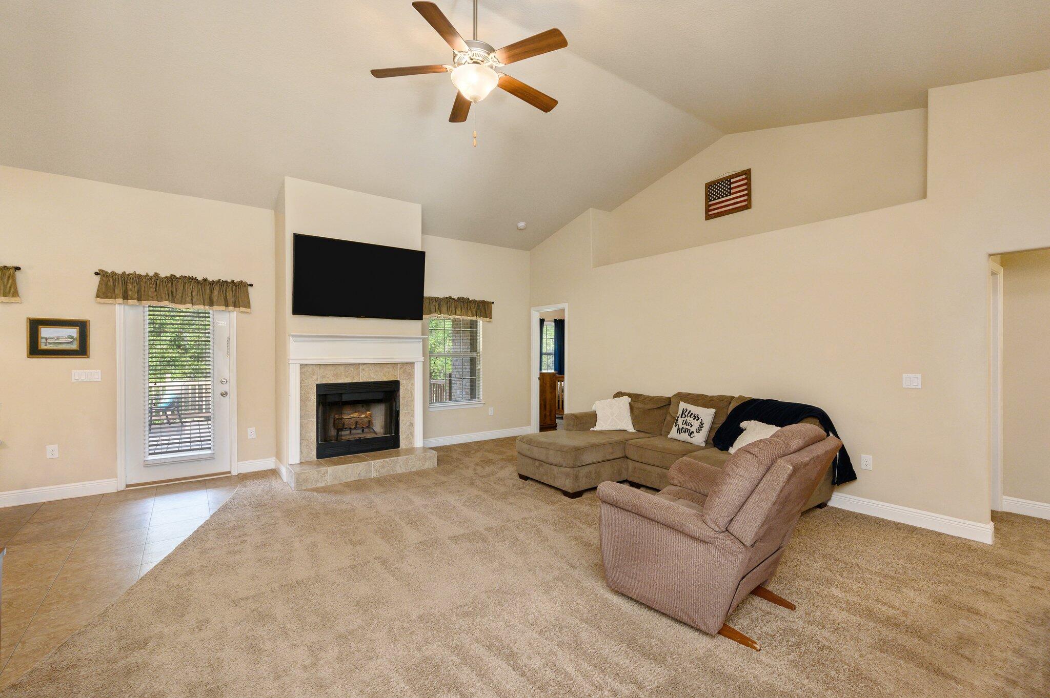 SILVER CREEK ESTATES - Residential