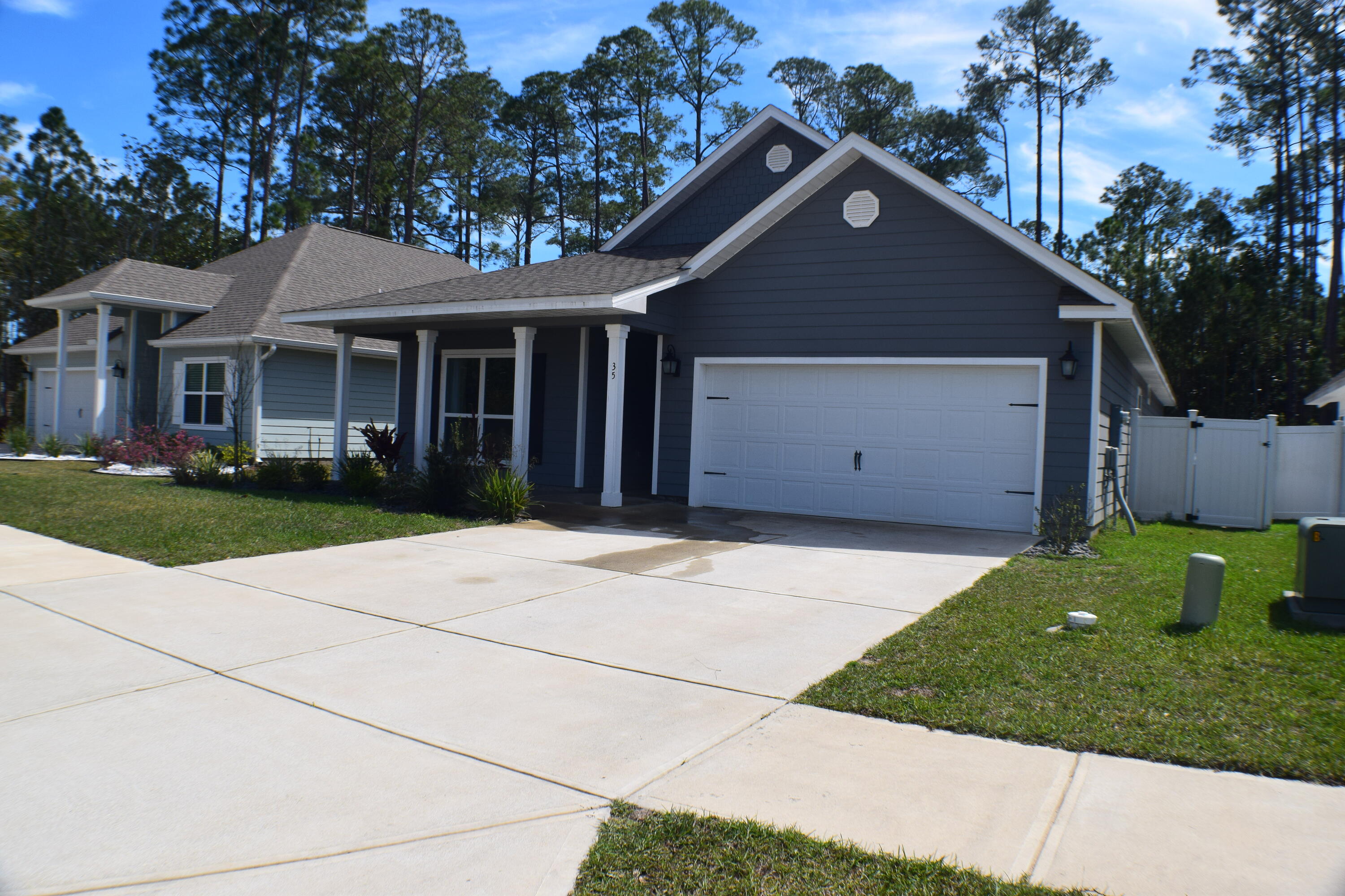 STONEGATE - Residential