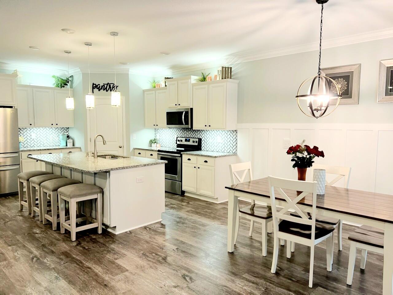 STONEGATE - Residential