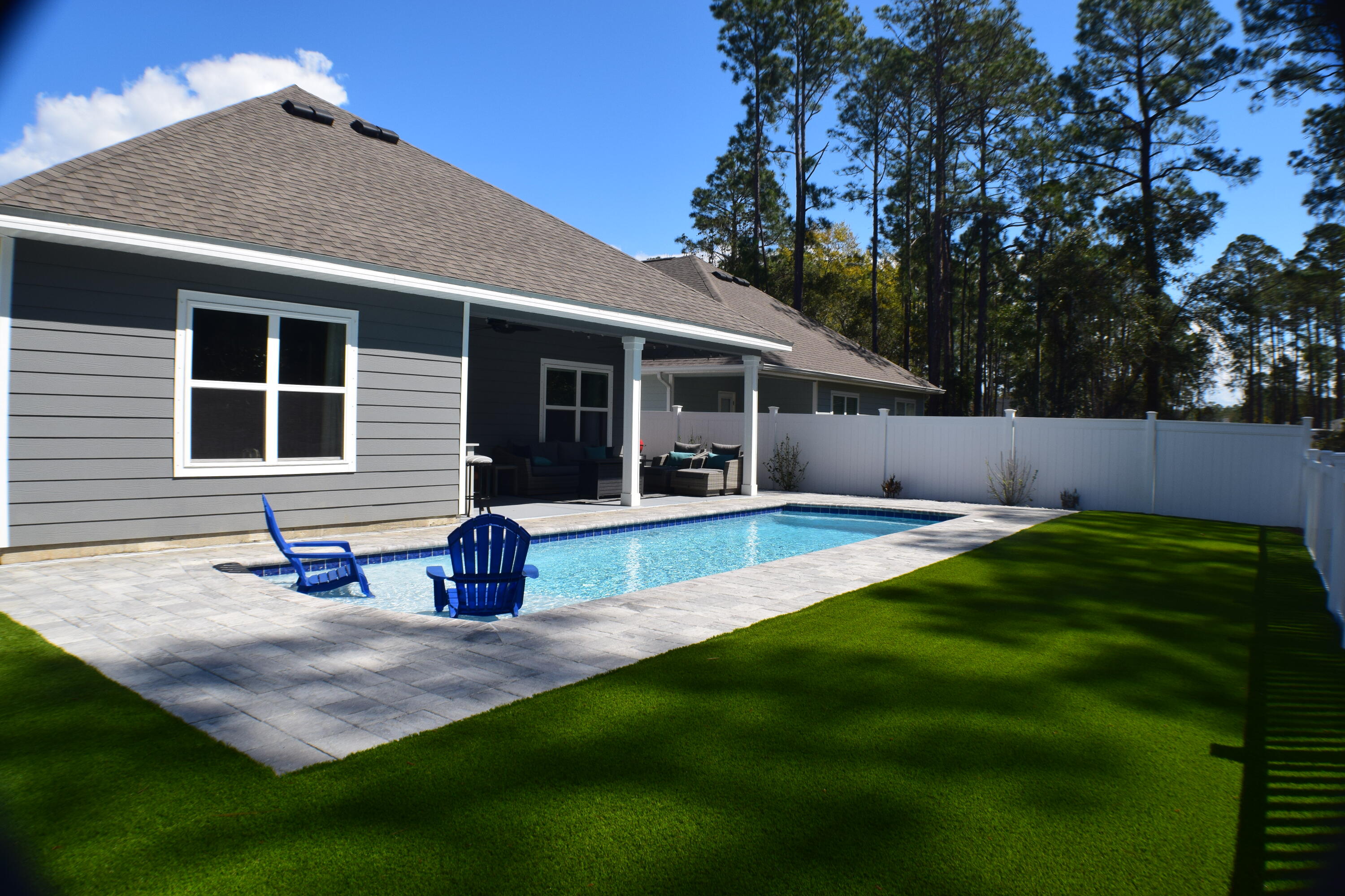 STONEGATE - Residential