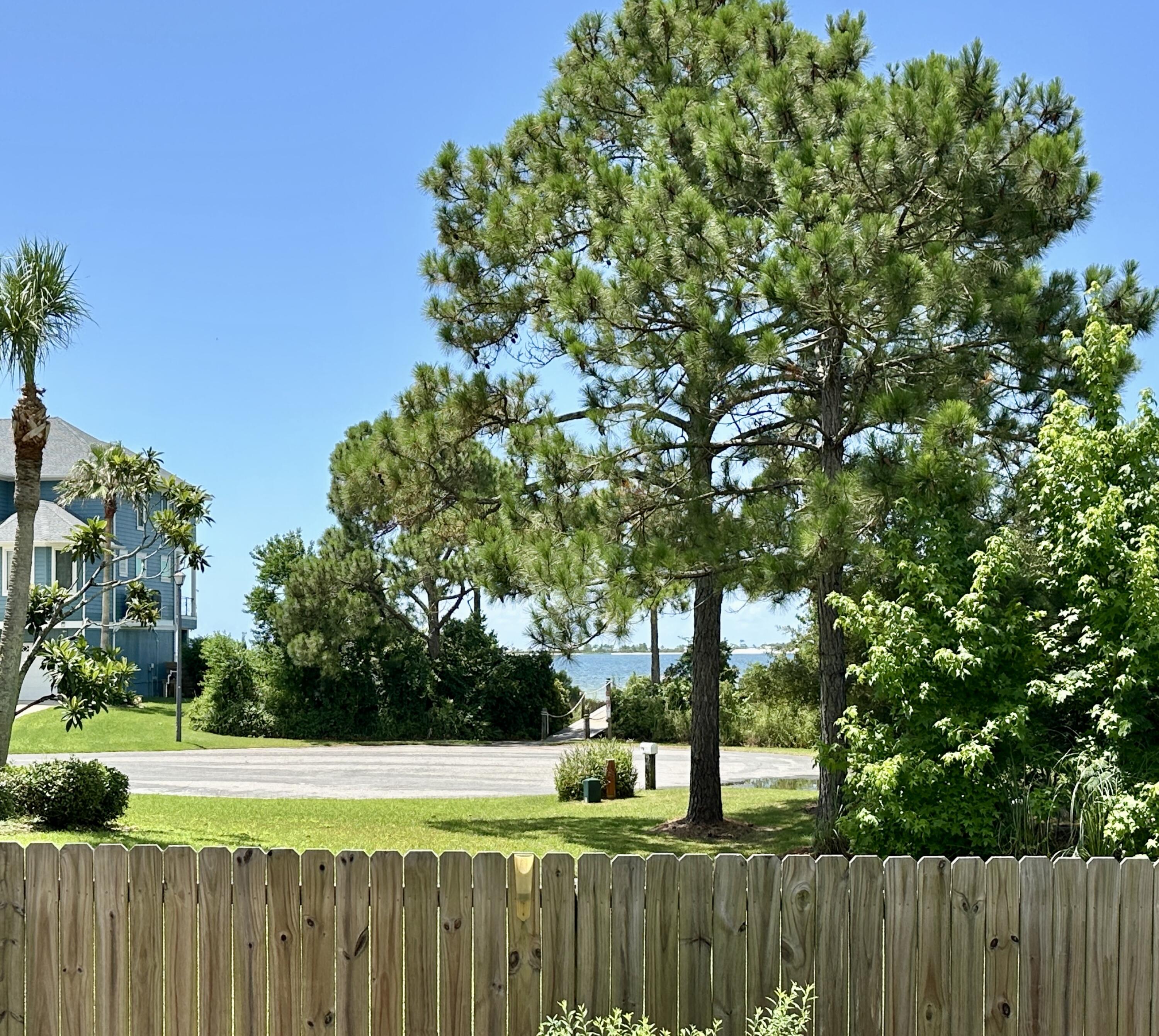 EMERALD POINTE PLAT 3 - Residential