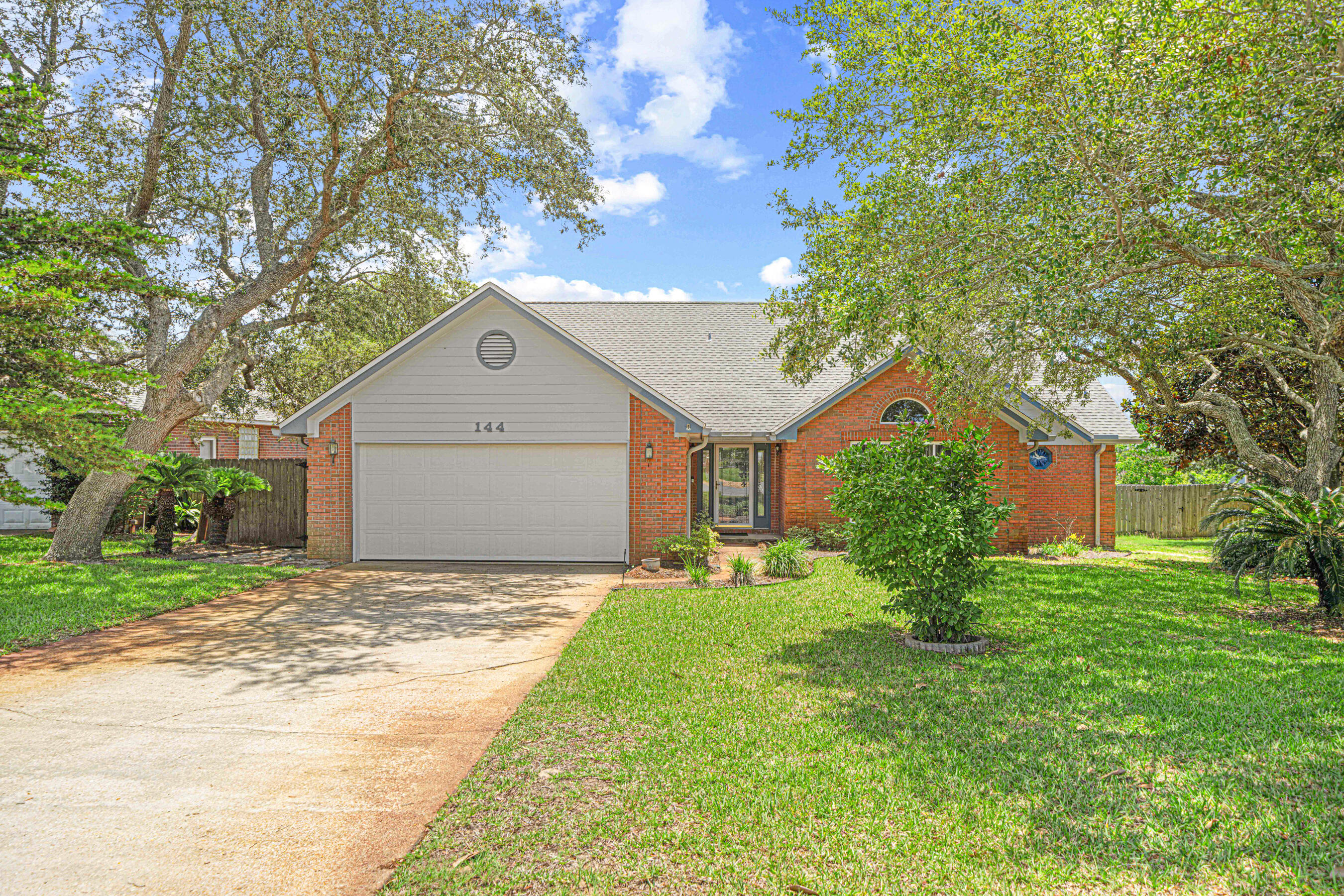 EMERALD POINTE PLAT 3 - Residential