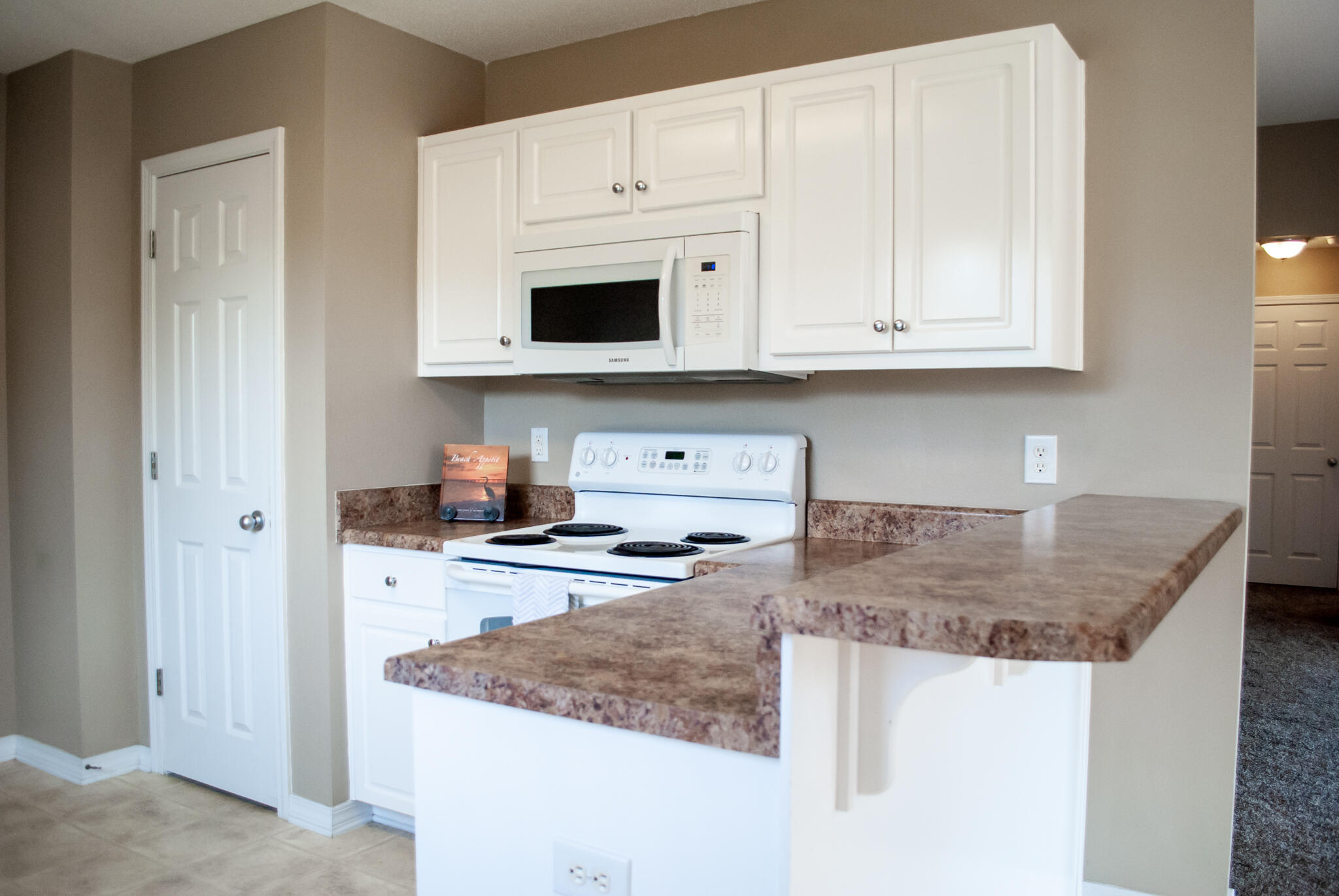 VENTURA ESTATES - Residential