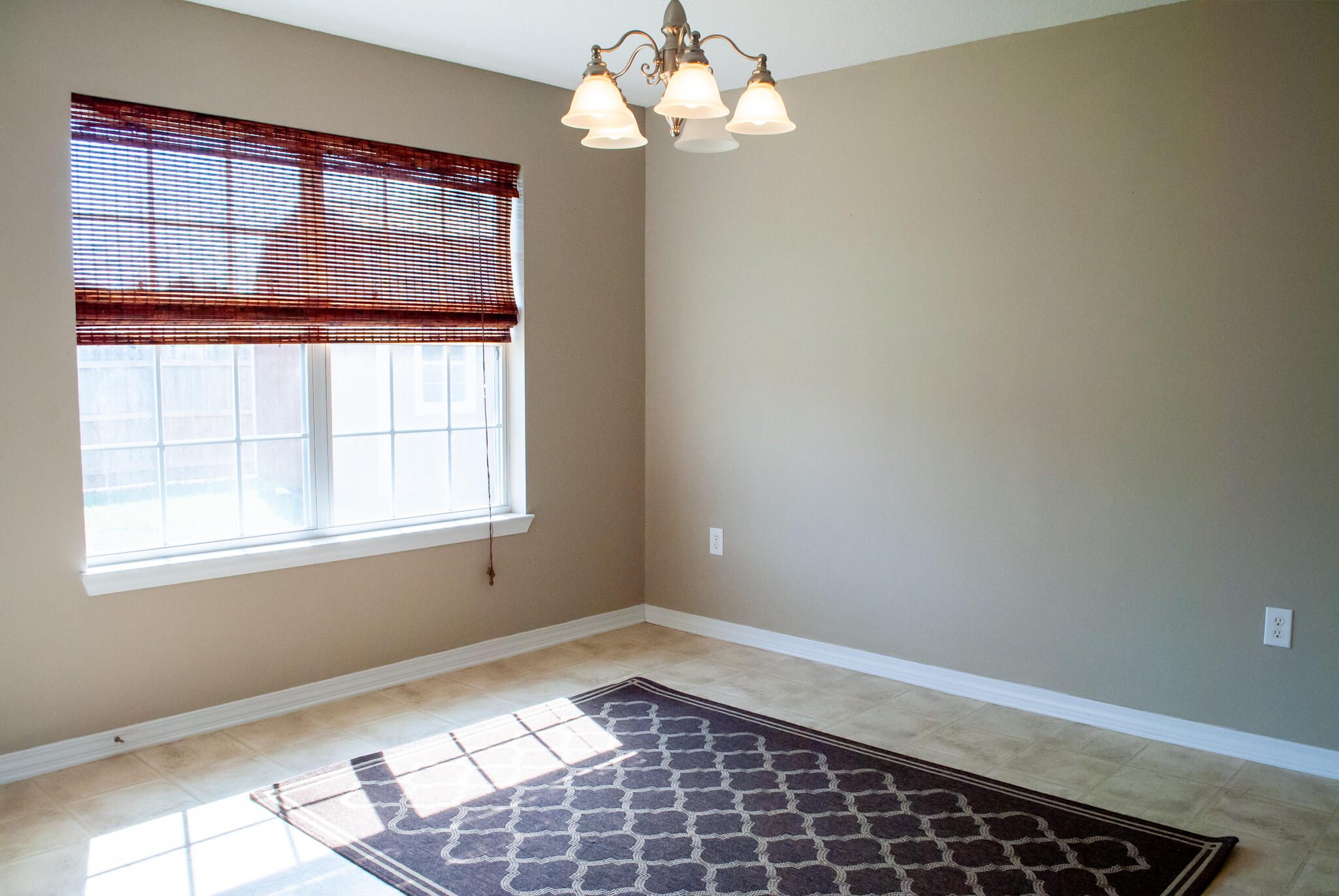 VENTURA ESTATES - Residential