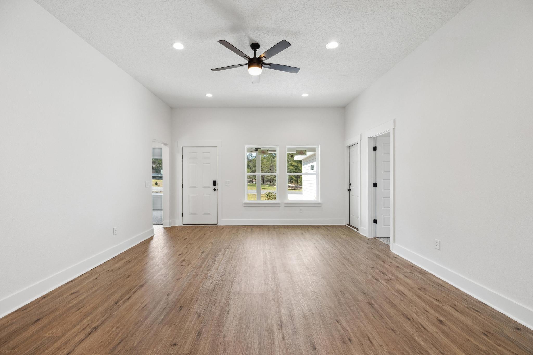 OAKWOOD HILLS UNIT 1 - Residential