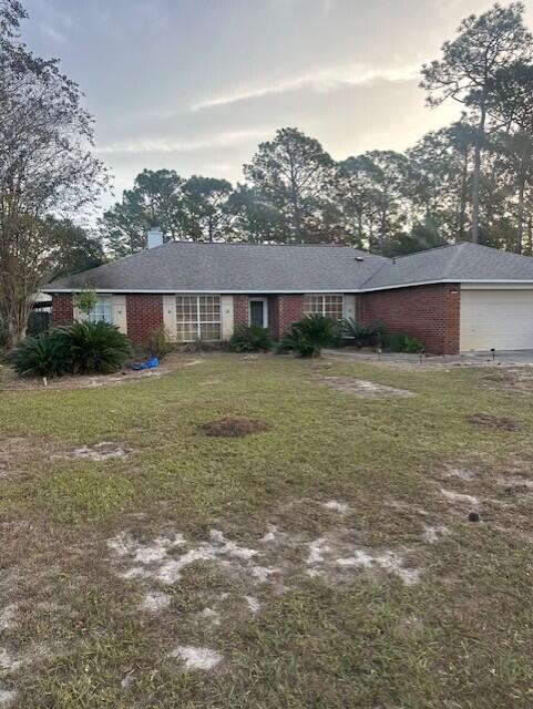 4 bed/2 bath home in Bluewater Bay.  Large fenced back yard, with 2 Pole barns.  More information to come.