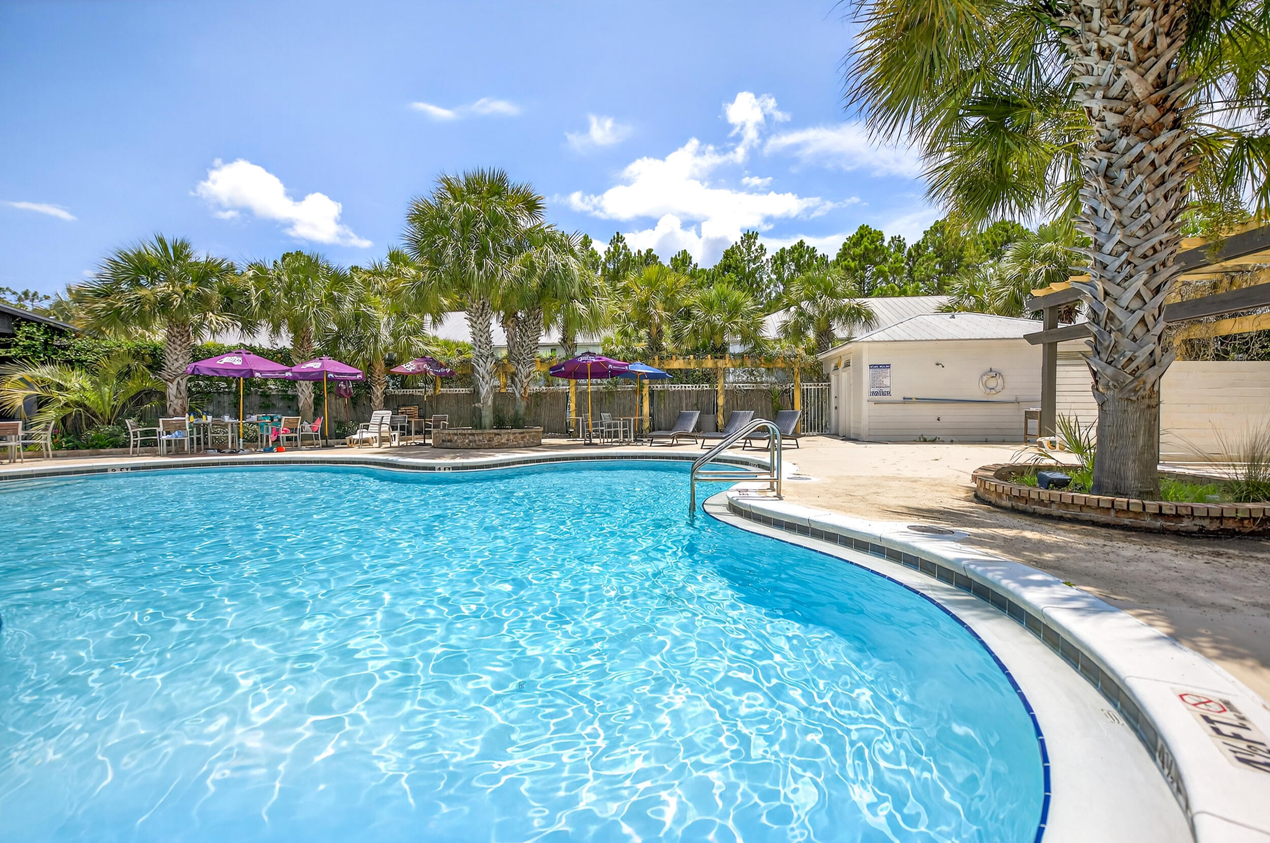 EAGLE BAY - Residential