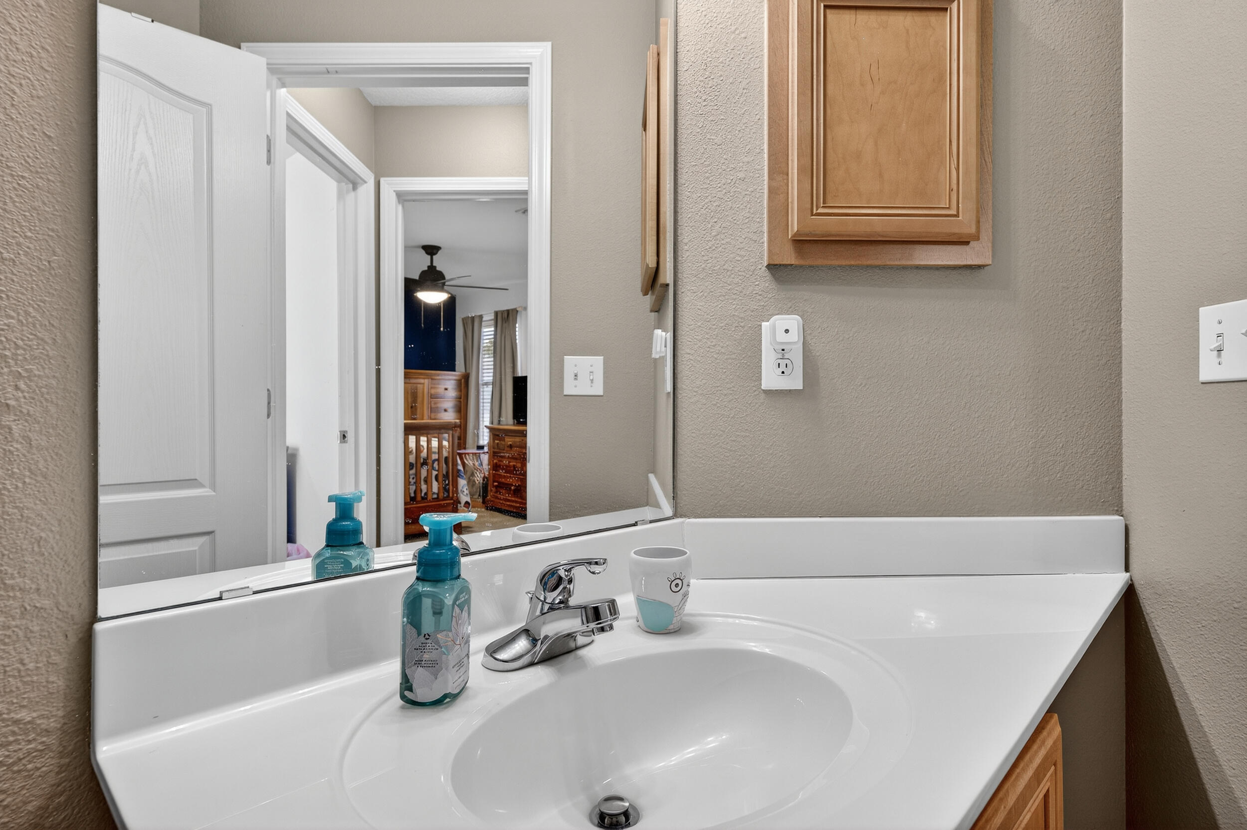 EAGLE BAY - Residential