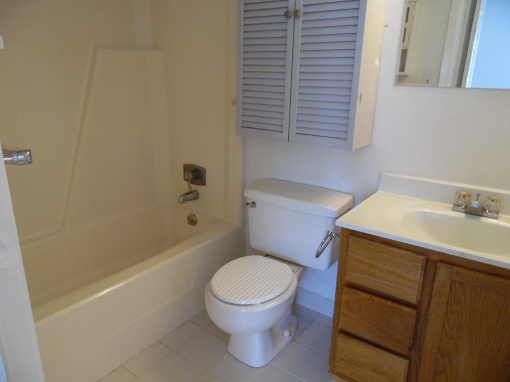 FINISTERRA CONDO - Residential