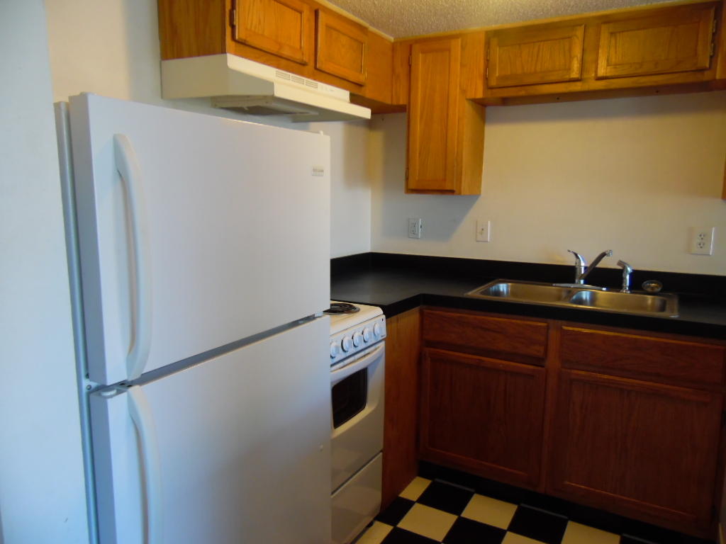 FINISTERRA CONDO - Residential