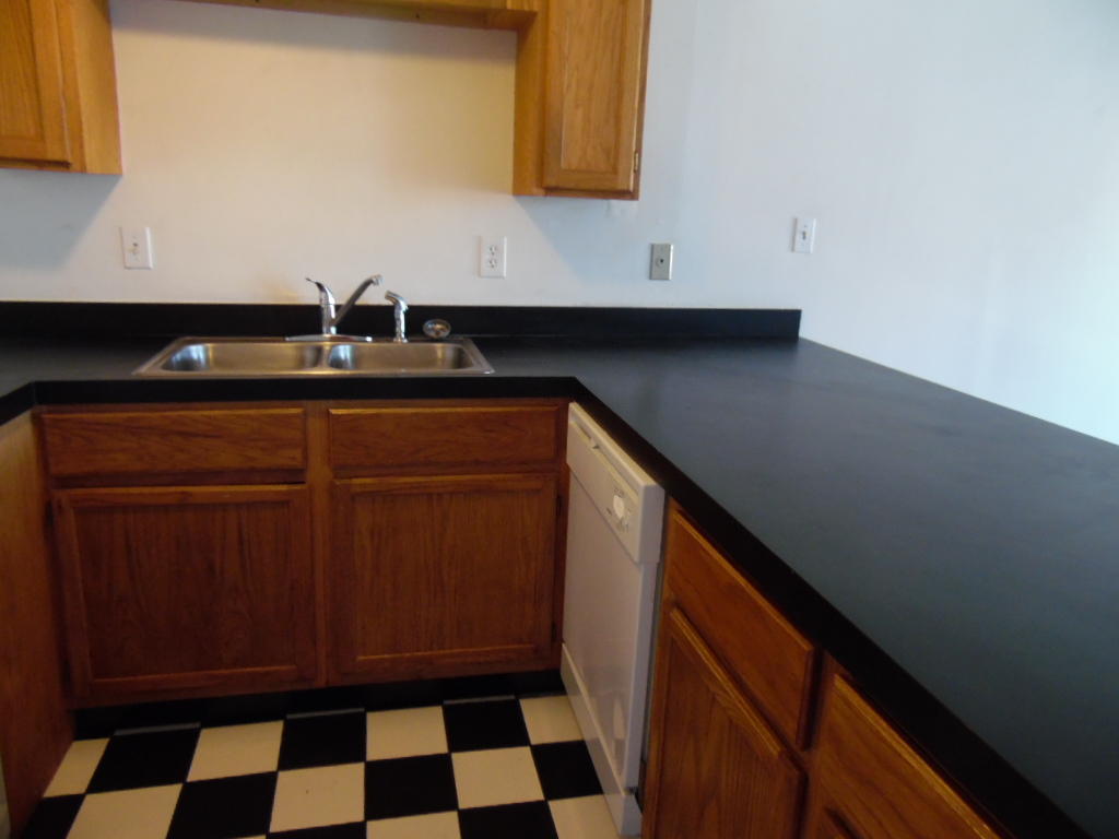 FINISTERRA CONDO - Residential