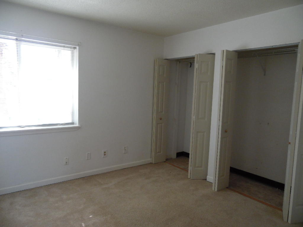 FINISTERRA CONDO - Residential