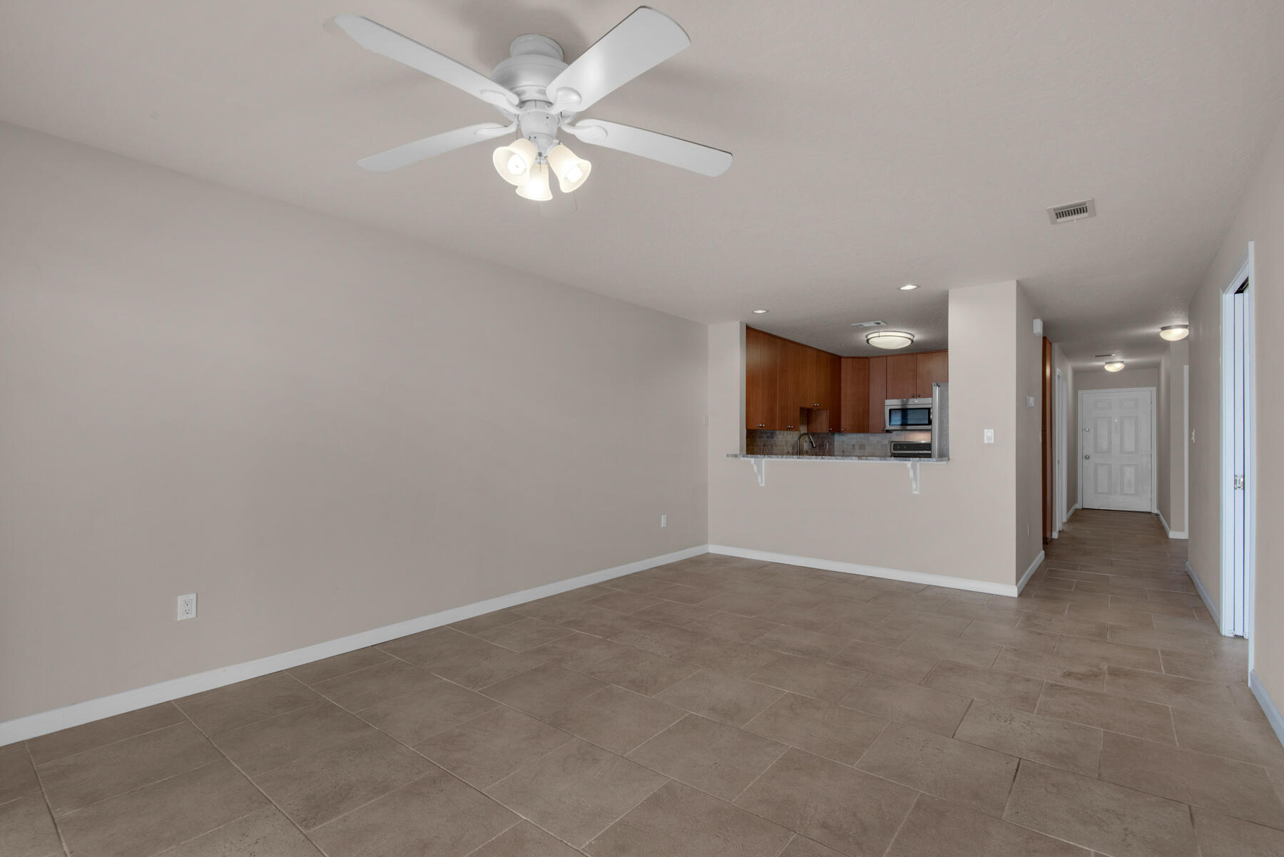 CHANNEL MARKER 2 - Residential