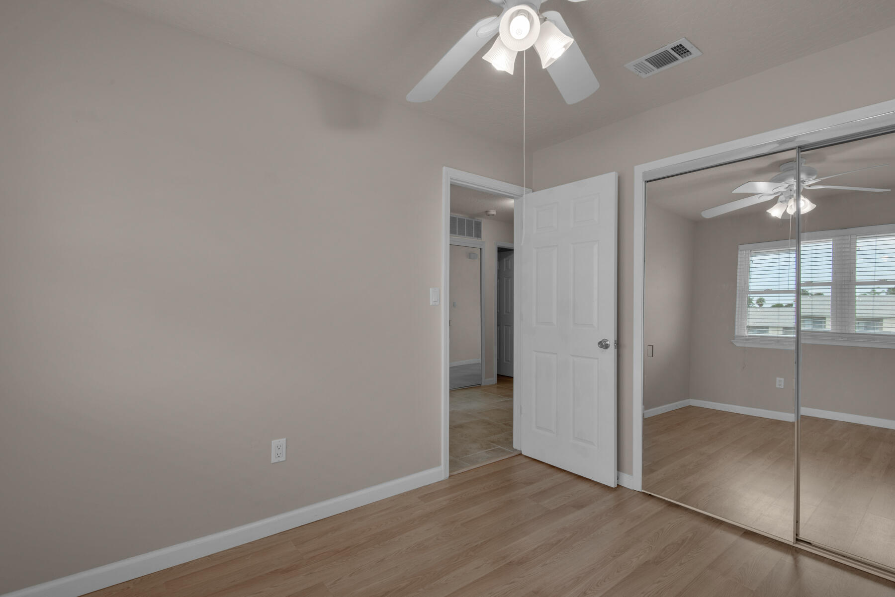 CHANNEL MARKER 2 - Residential