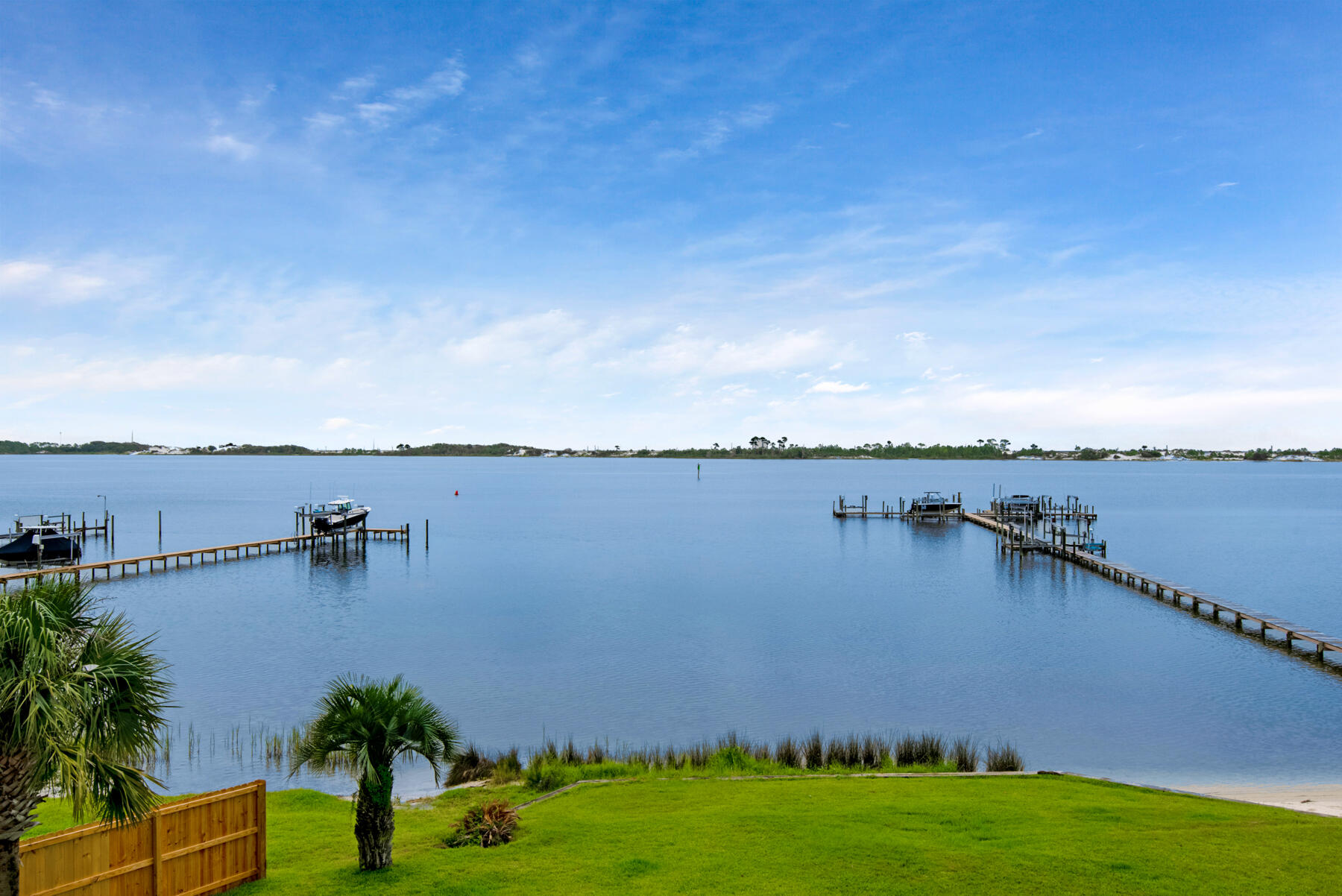 CHANNEL MARKER 2 - Residential