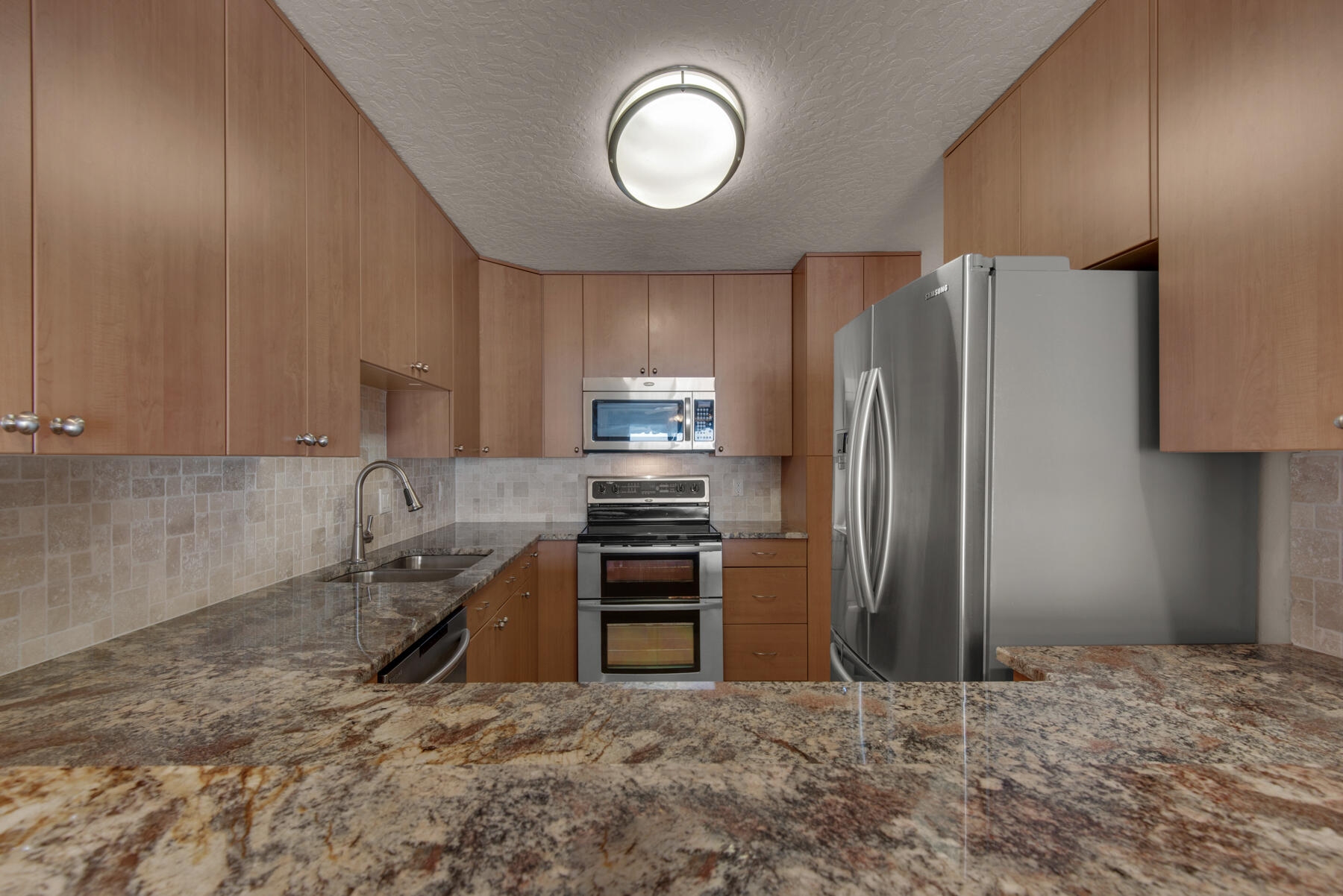 CHANNEL MARKER 2 - Residential