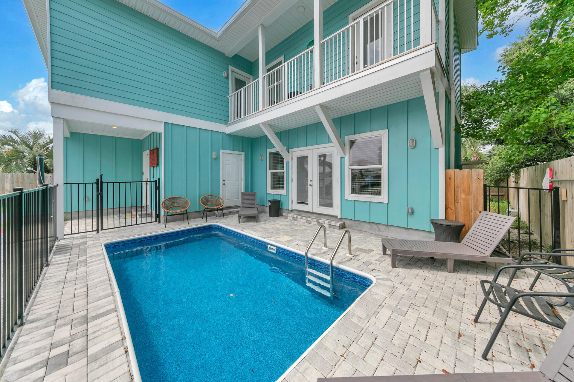 FRANGISTA BEACH FIRST ADDN - Residential