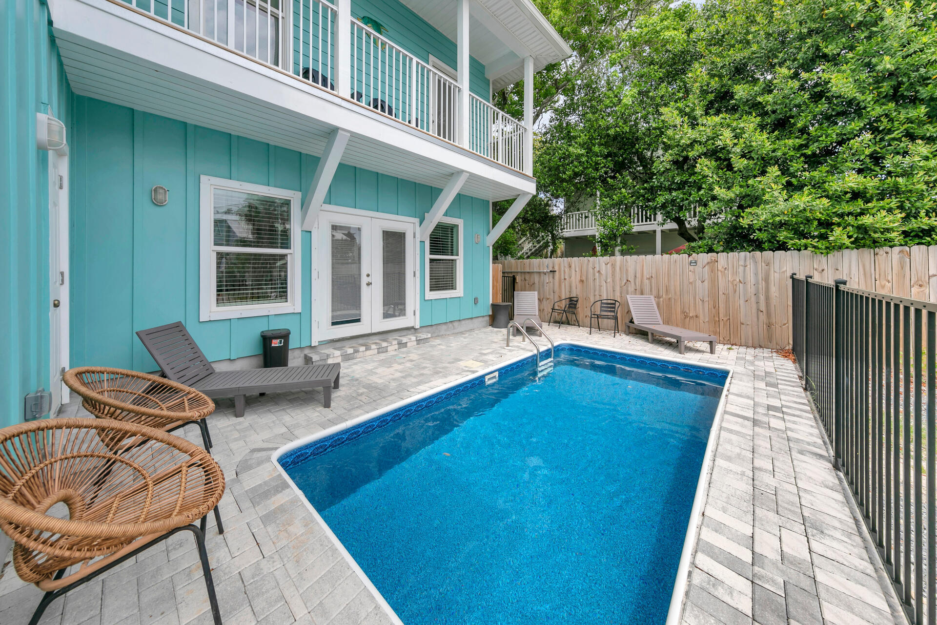 FRANGISTA BEACH FIRST ADDN - Residential