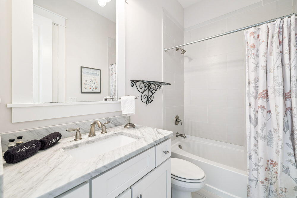 GREENWAY PARK - Residential