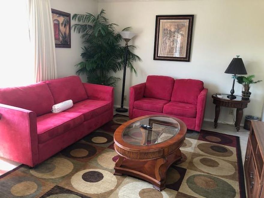 Updated one bedroom, second level, overlooking the golf course and pool area. Sandpiper Cove is located on 43 acres in the heart of Destin with 1100' of beach front and harbor & canal access. Popular 9 hole par 3 golf course, 5 pools (2 heated in winter) 3 hot spas, 6 tennis courts. Canal docking by reservation as available, boat slips on harbor as available for annual lease. On site boat launch. Seasonal beach service and snack bar. Gourmet harbor front Louisiana Lagniappe Restaurant on-site too!!