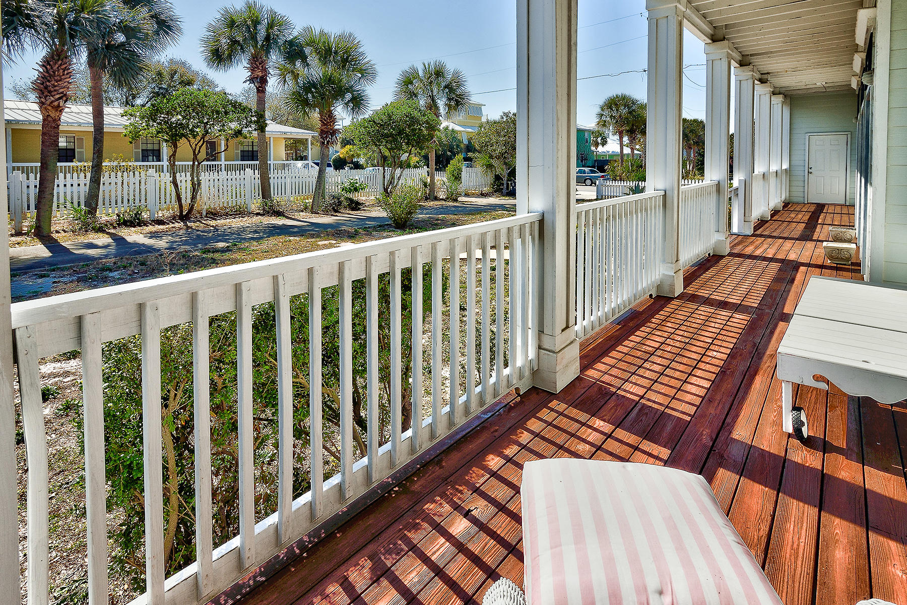 CRYSTAL BEACH - Residential