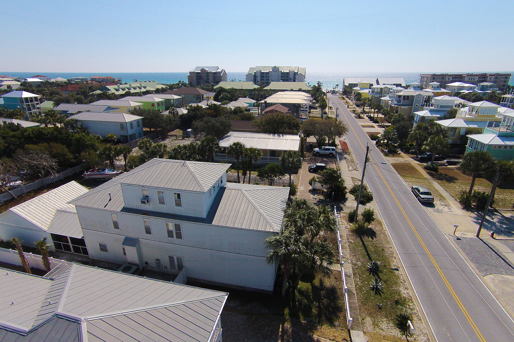 CRYSTAL BEACH - Residential