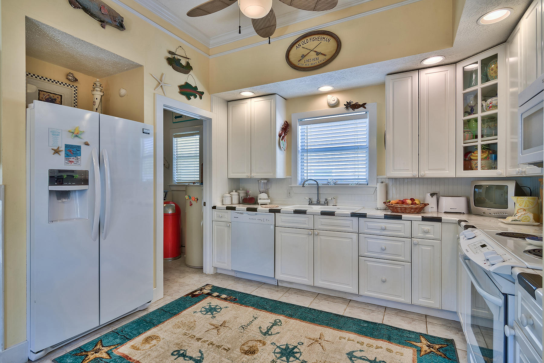 CRYSTAL BEACH - Residential