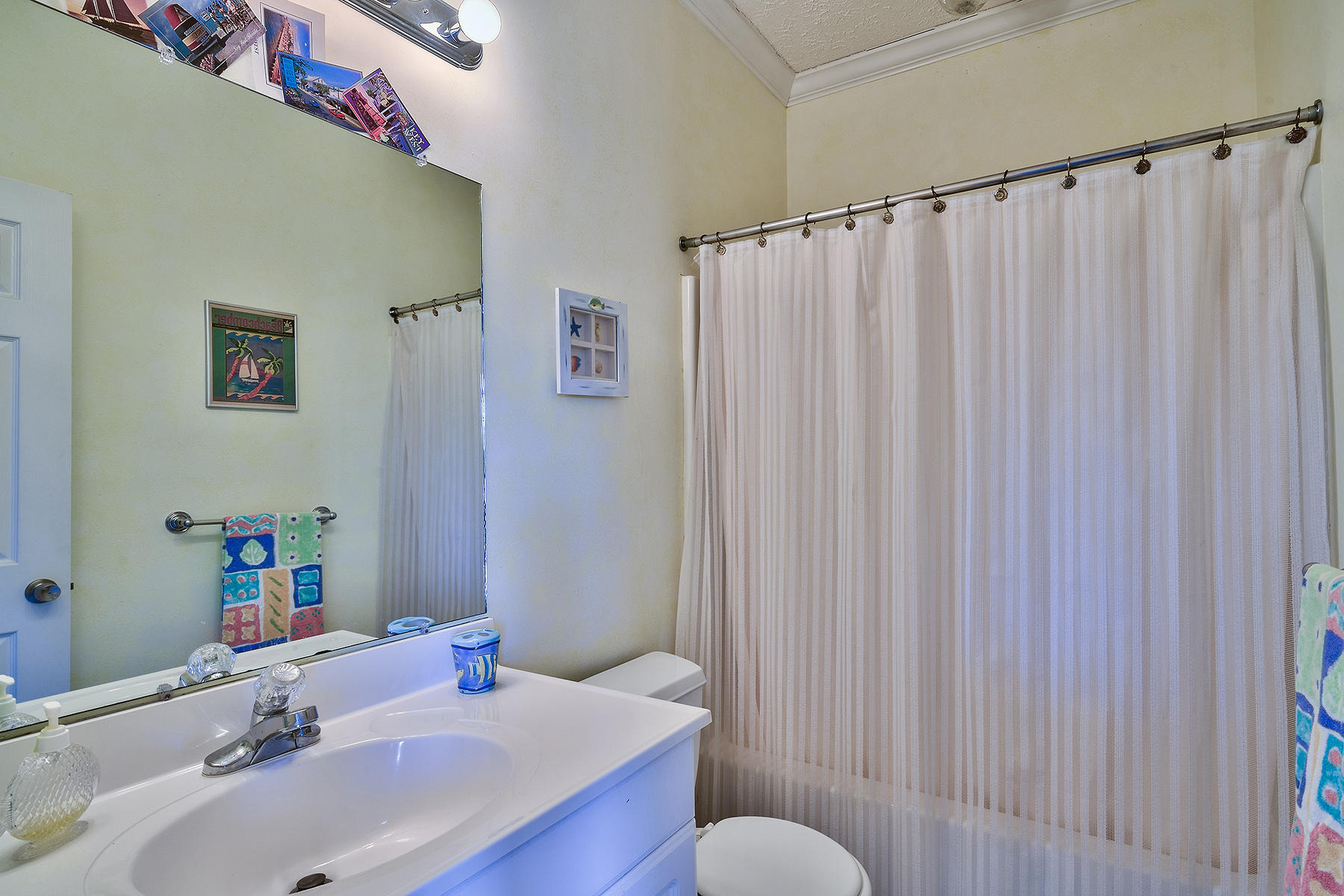 CRYSTAL BEACH - Residential