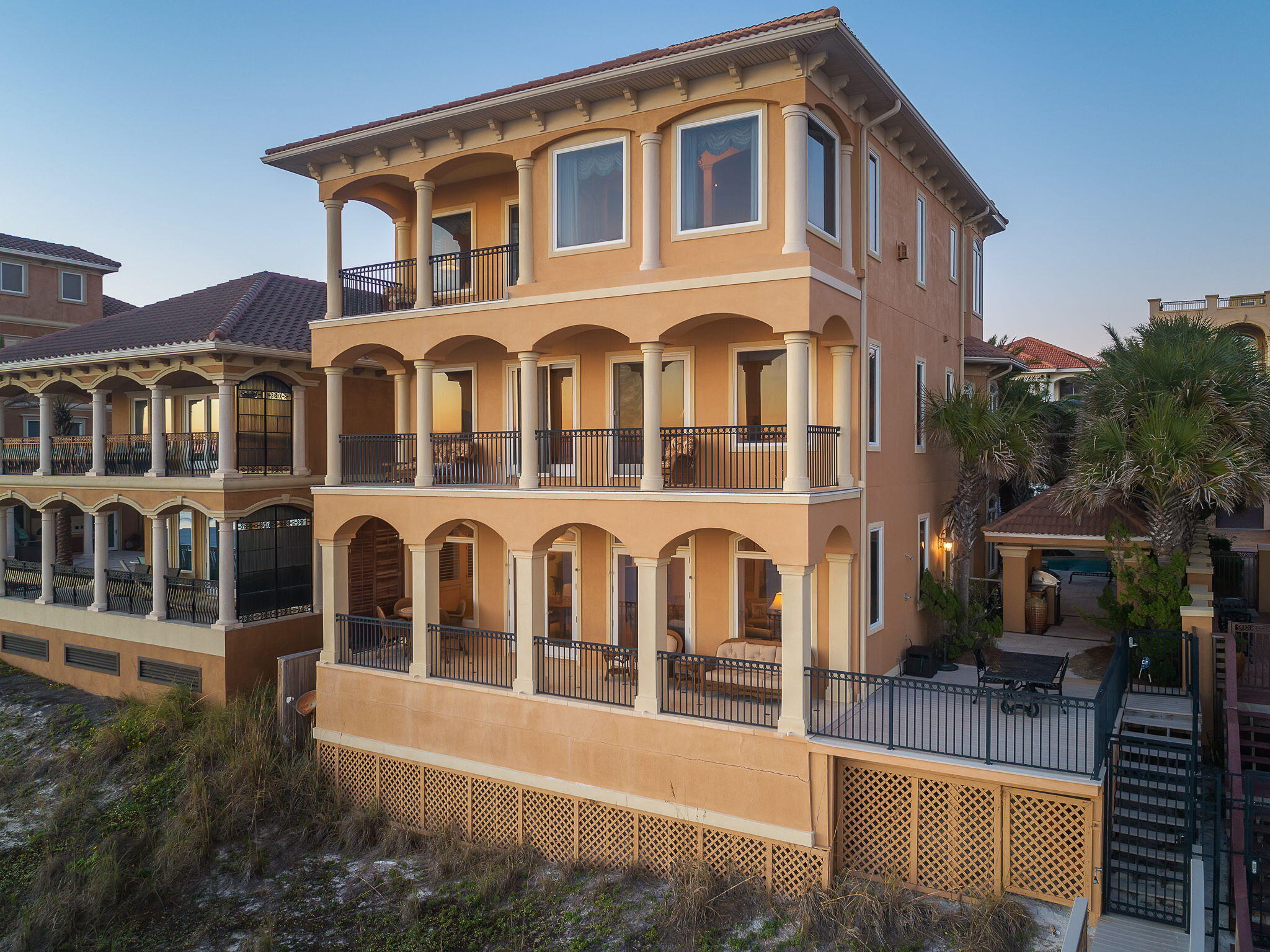 DESTINY BY THE SEA - Residential
