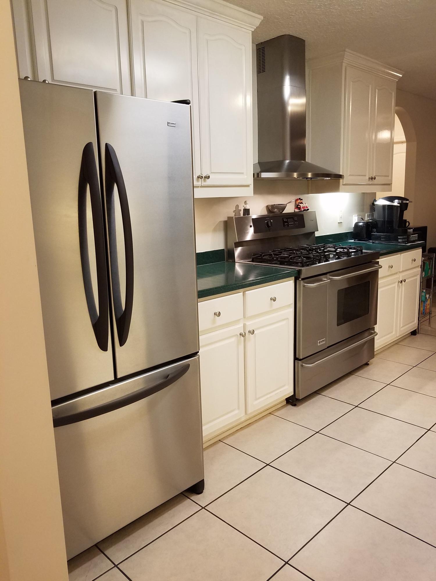 Hidden pines ph 7 - Residential