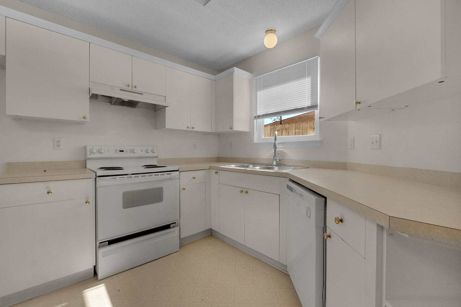 SOUTHWAY ESTATES - Residential