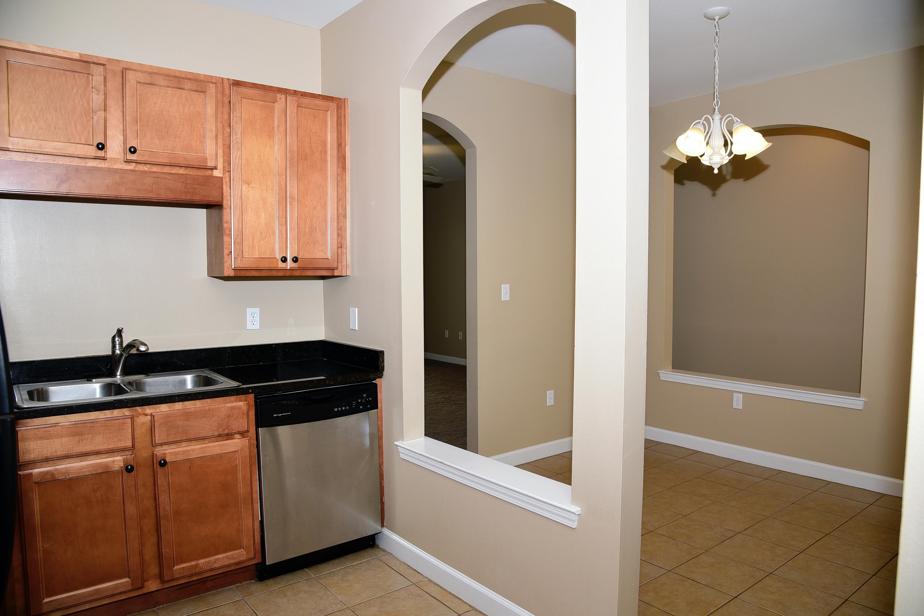 CARONDOLET TOWNE HOMES - Residential Lease