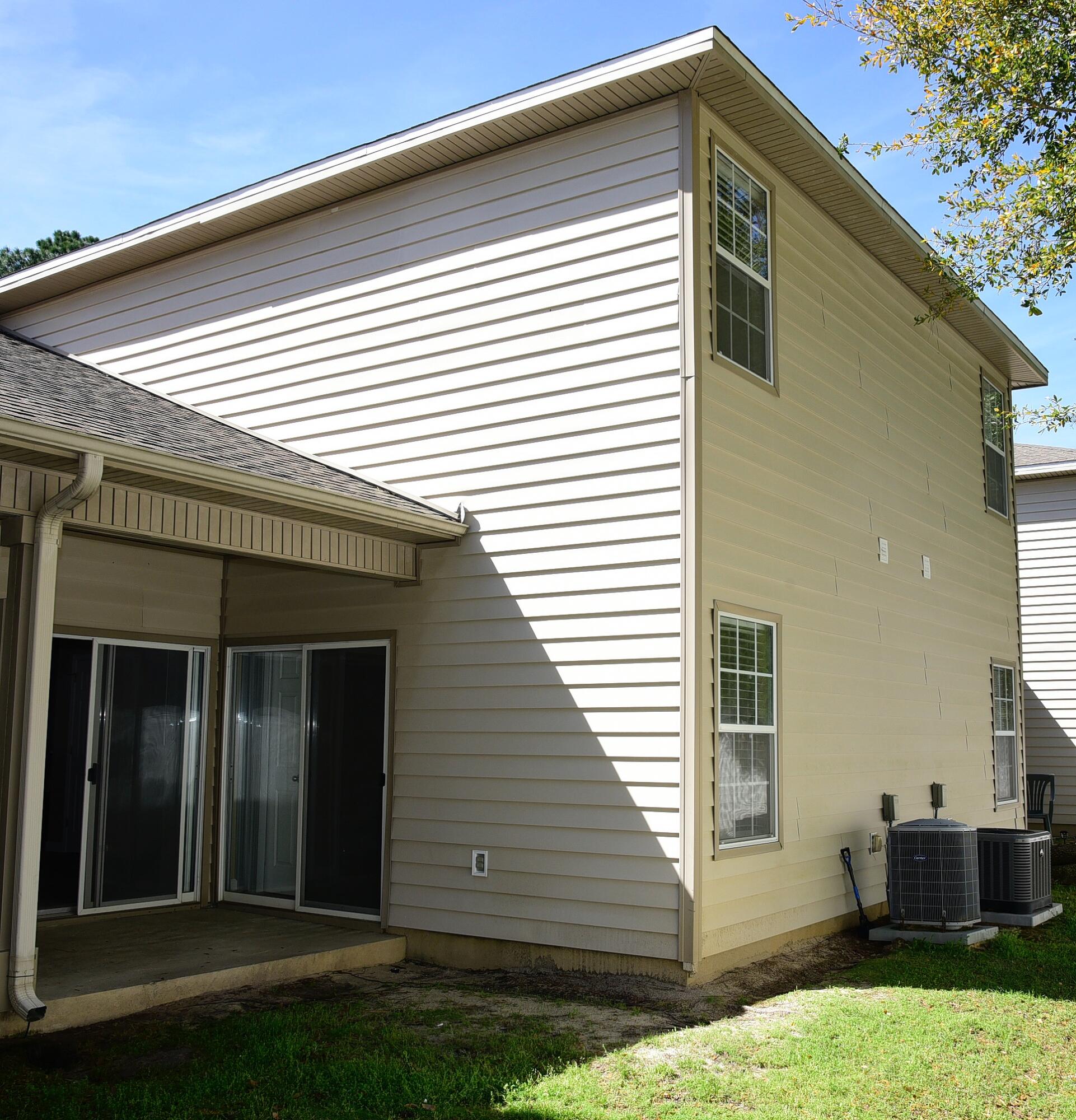 CARONDOLET TOWNE HOMES - Residential Lease