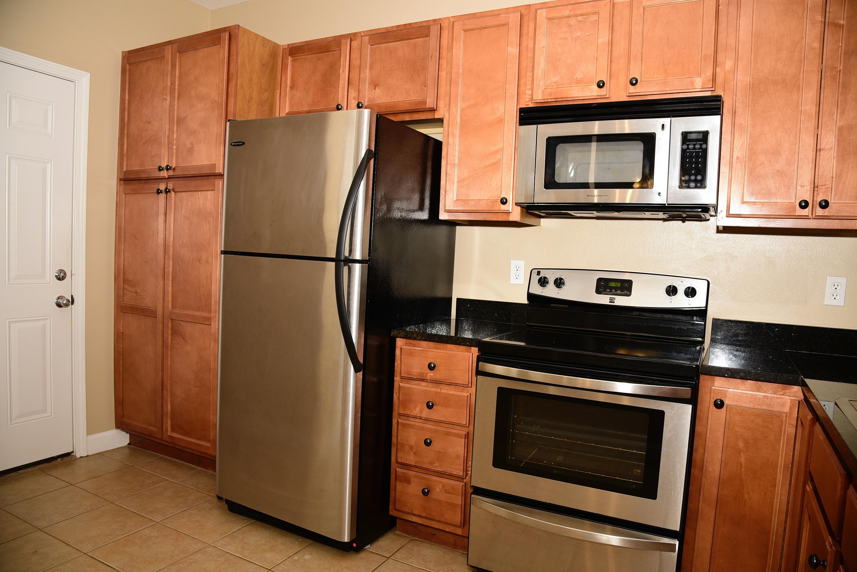 CARONDOLET TOWNE HOMES - Residential Lease