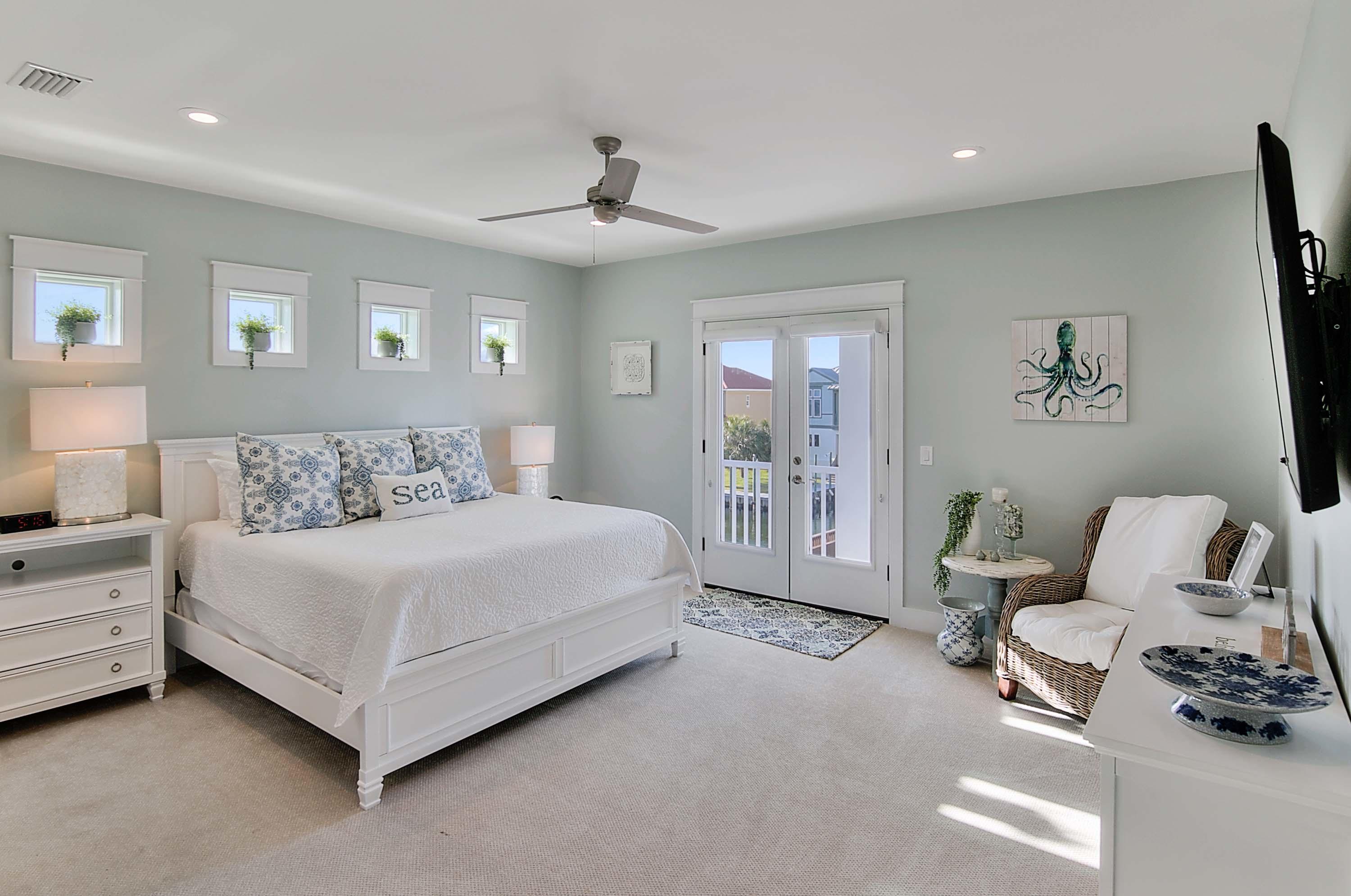HOLIDAY ISLE - Residential