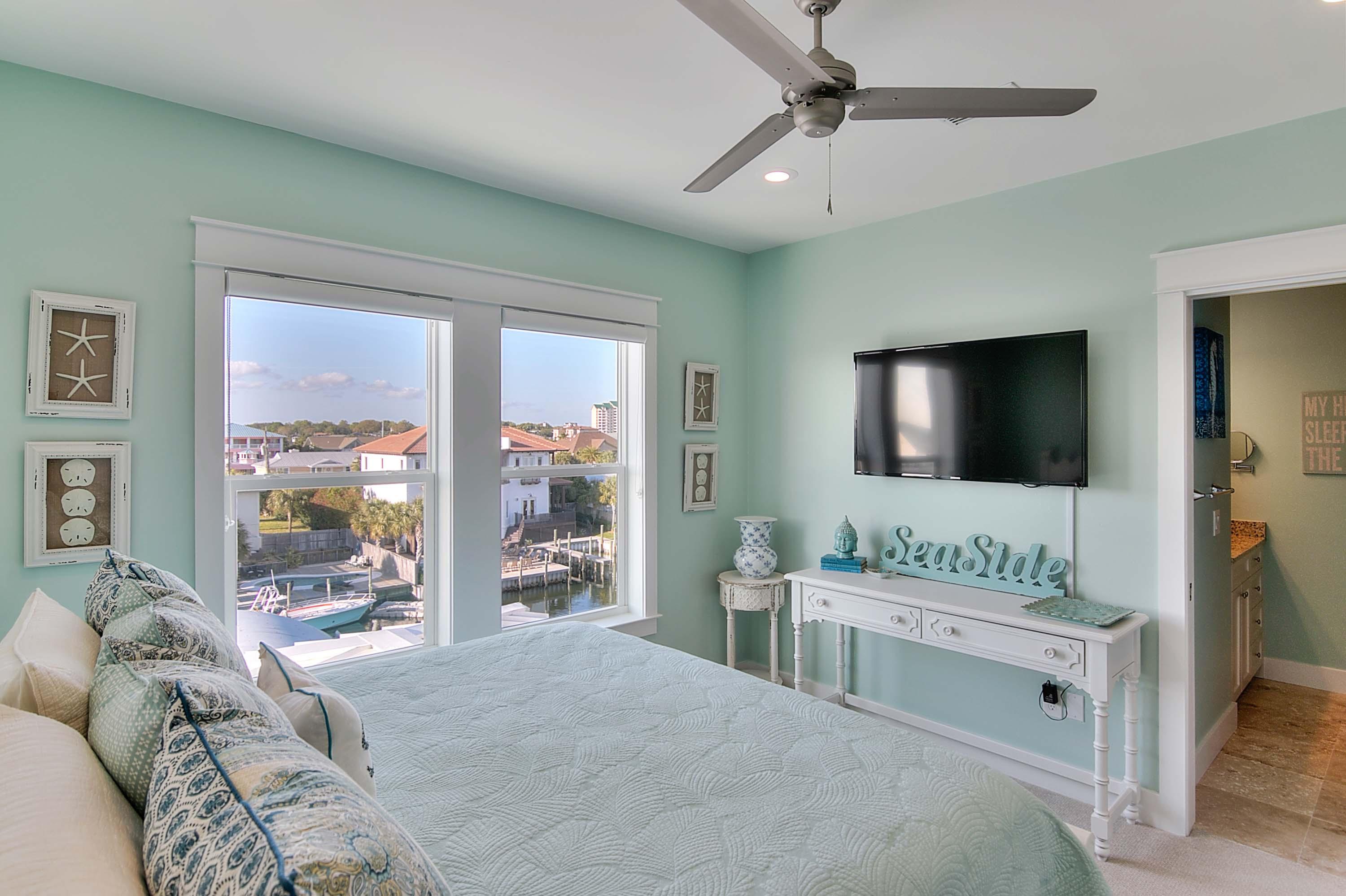 HOLIDAY ISLE - Residential