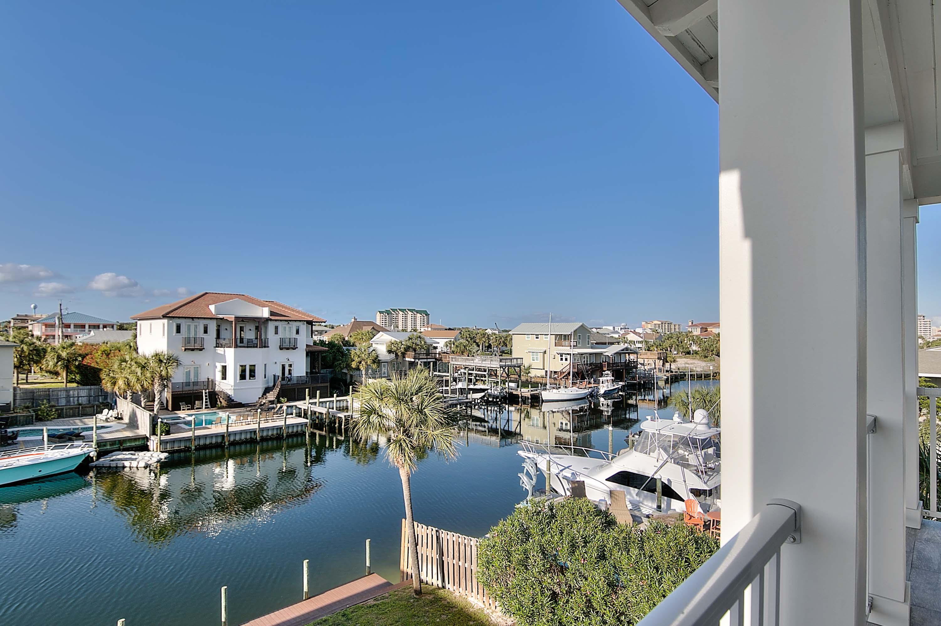 HOLIDAY ISLE - Residential