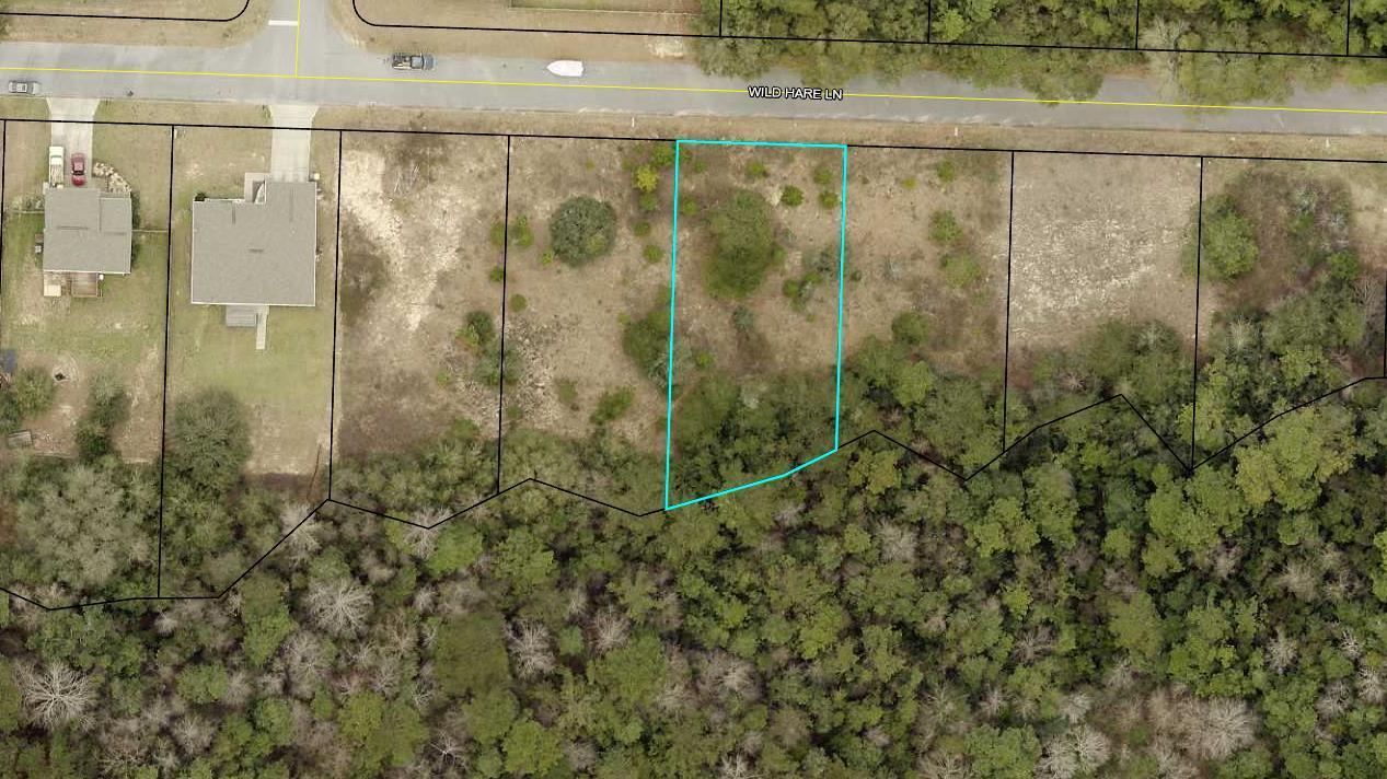 Centrally located vacant lots in Crestview! Nestled on .30 of an acre lot by a multitude of shopping and restaurants, these spacious vacant parcels are the ideal spaces for brand-new dream homes! Currently under development, the up-and-coming subdivision of The Overlook at Chestnut Ridge delivers a quiet and quaint community, full of beautiful homeland friendly folks., With no pass-thru traffic and cul-de-sacs, the street may be perfect for those desiring blissfully calm days and evenings. Located only minutes from major highways and military bases, you'll benefit from easy access to nearby amenities. Take a quick weekend trip and experience the stunning waters of the Emerald Coast. With only 8 lots available in this neighborhood, they will go fast. Call now for a tour!
