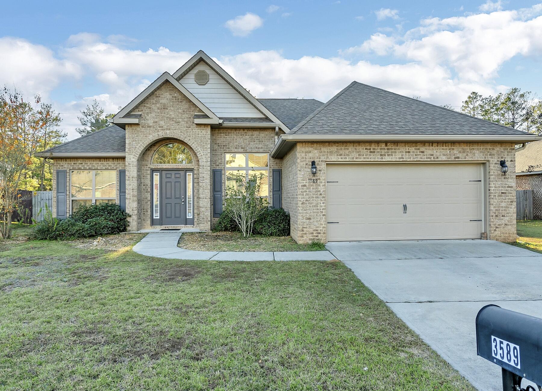 AUTUMN WOODS - Residential Lease